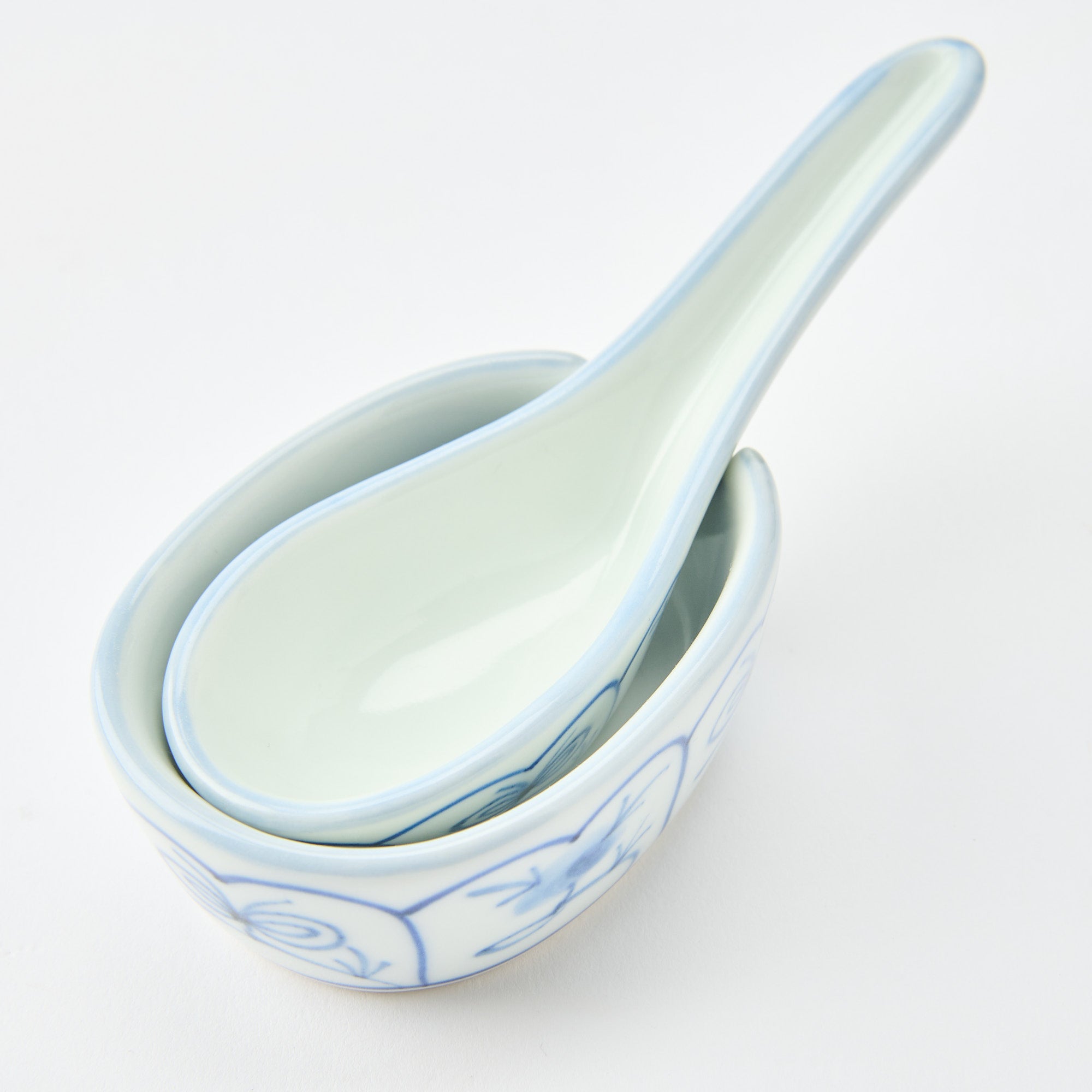 Traditional Patterned Ramen Spoon with Spoon Rest