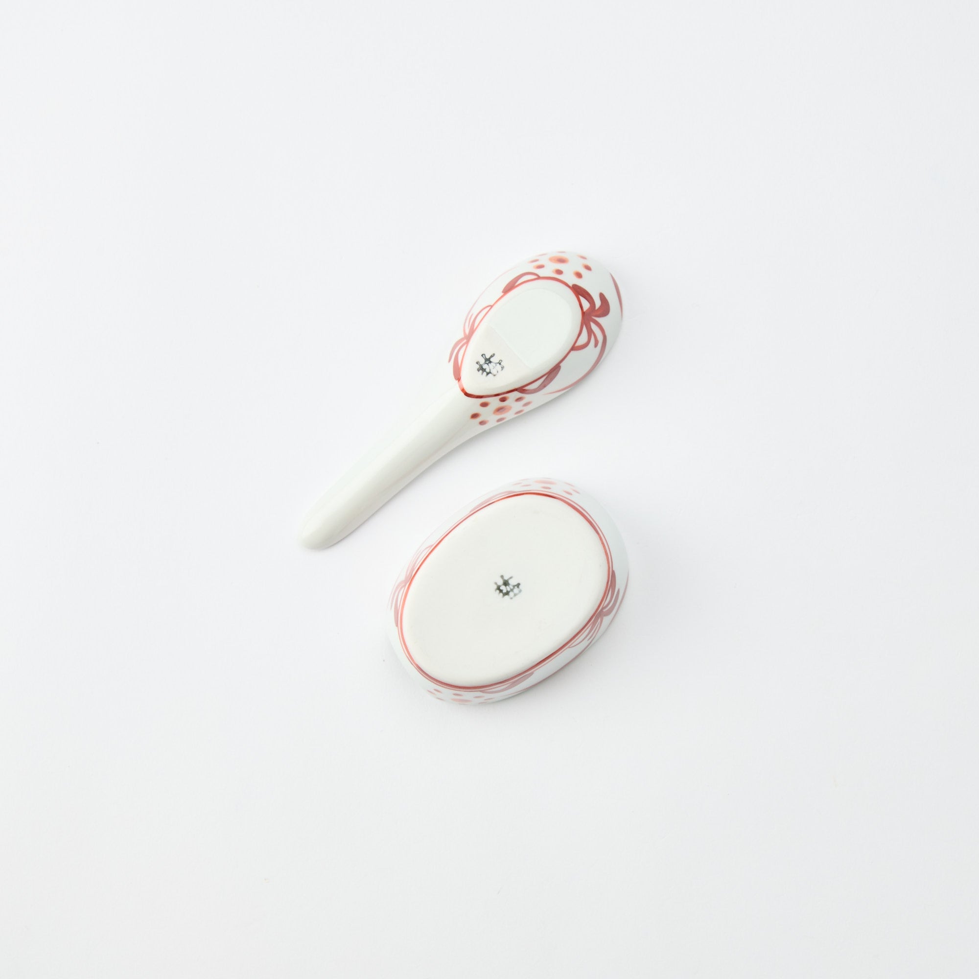 Traditional Patterned Ramen Spoon with Spoon Rest