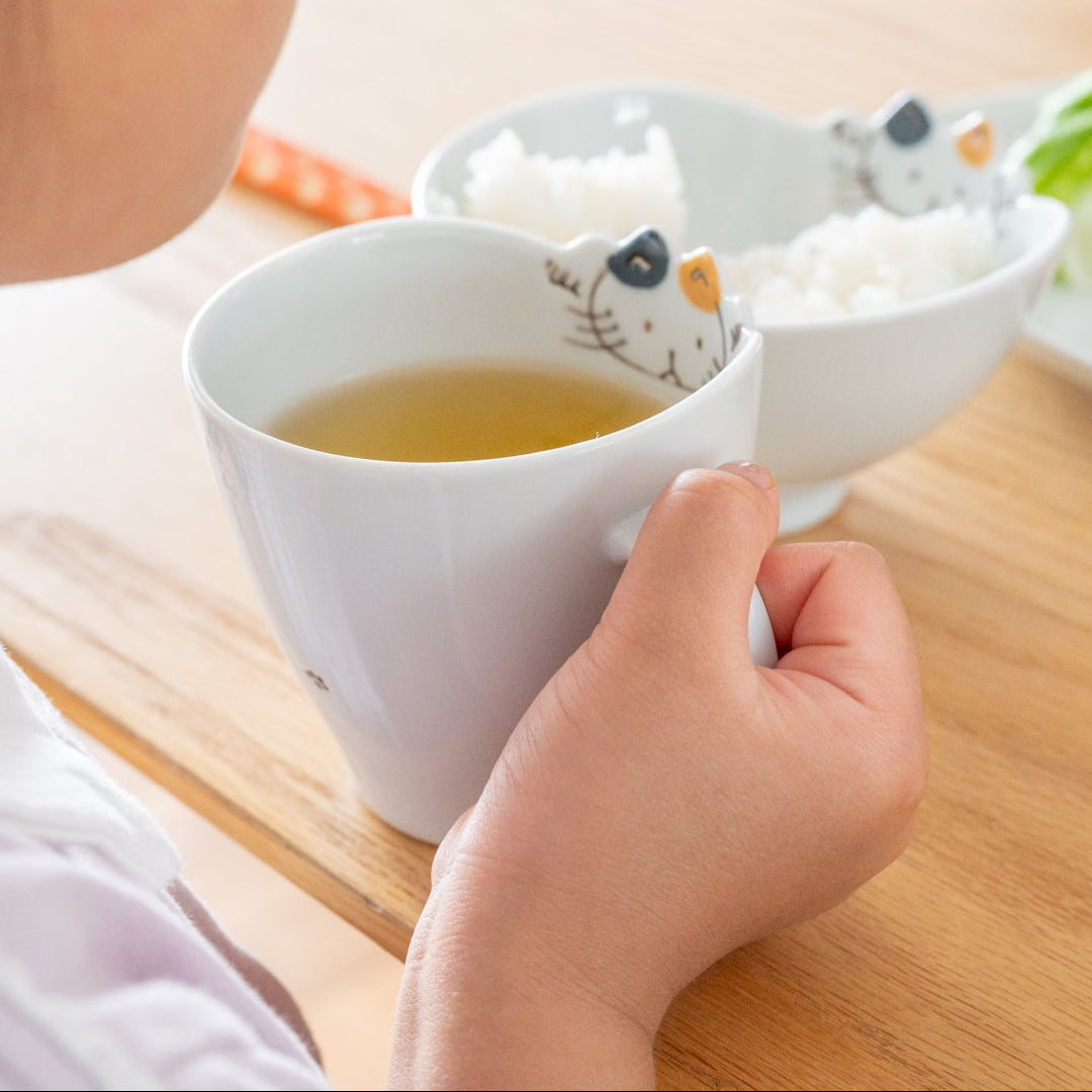 Tasse à vagues de chat