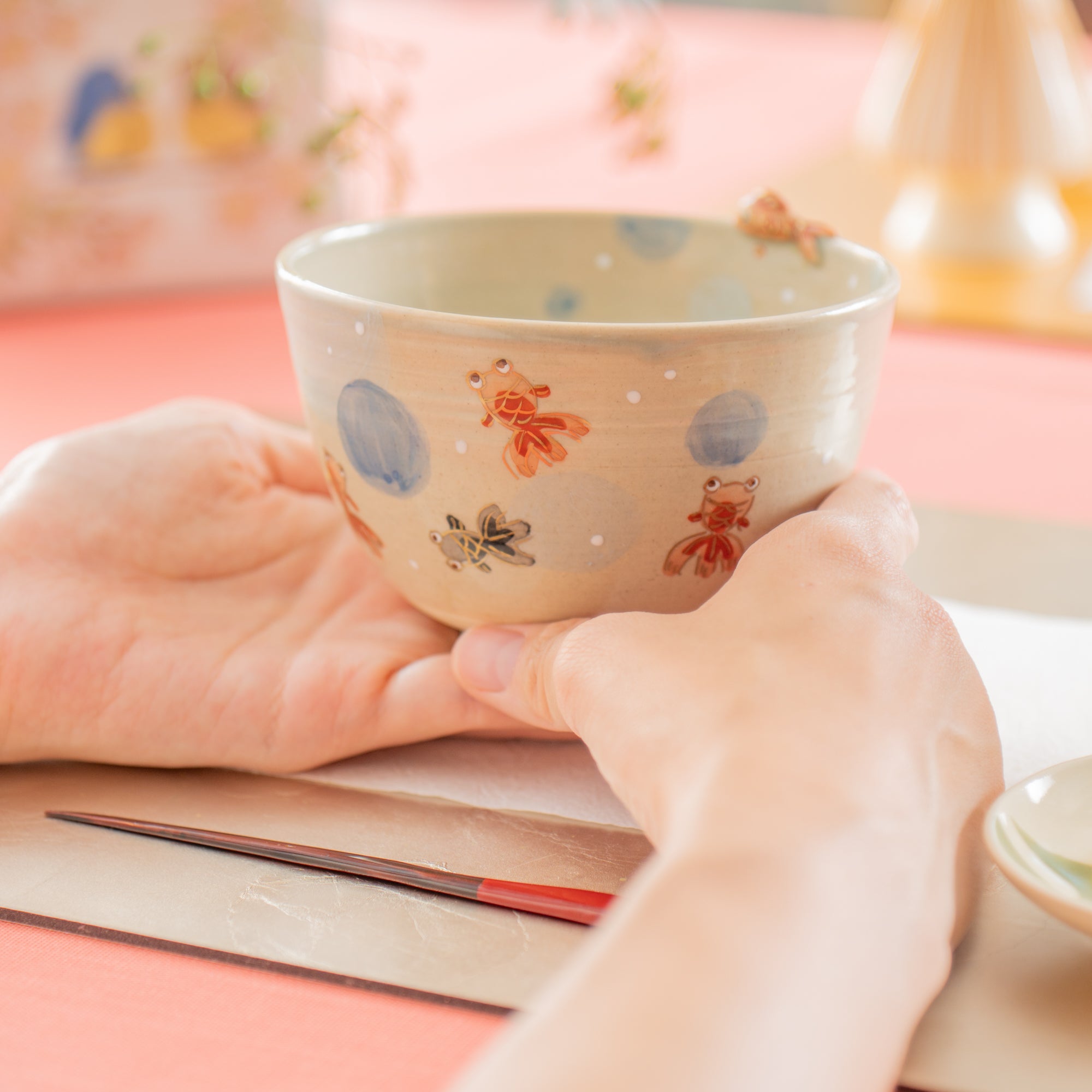 Bubbly Goldfish Matcha Bowl Chawan