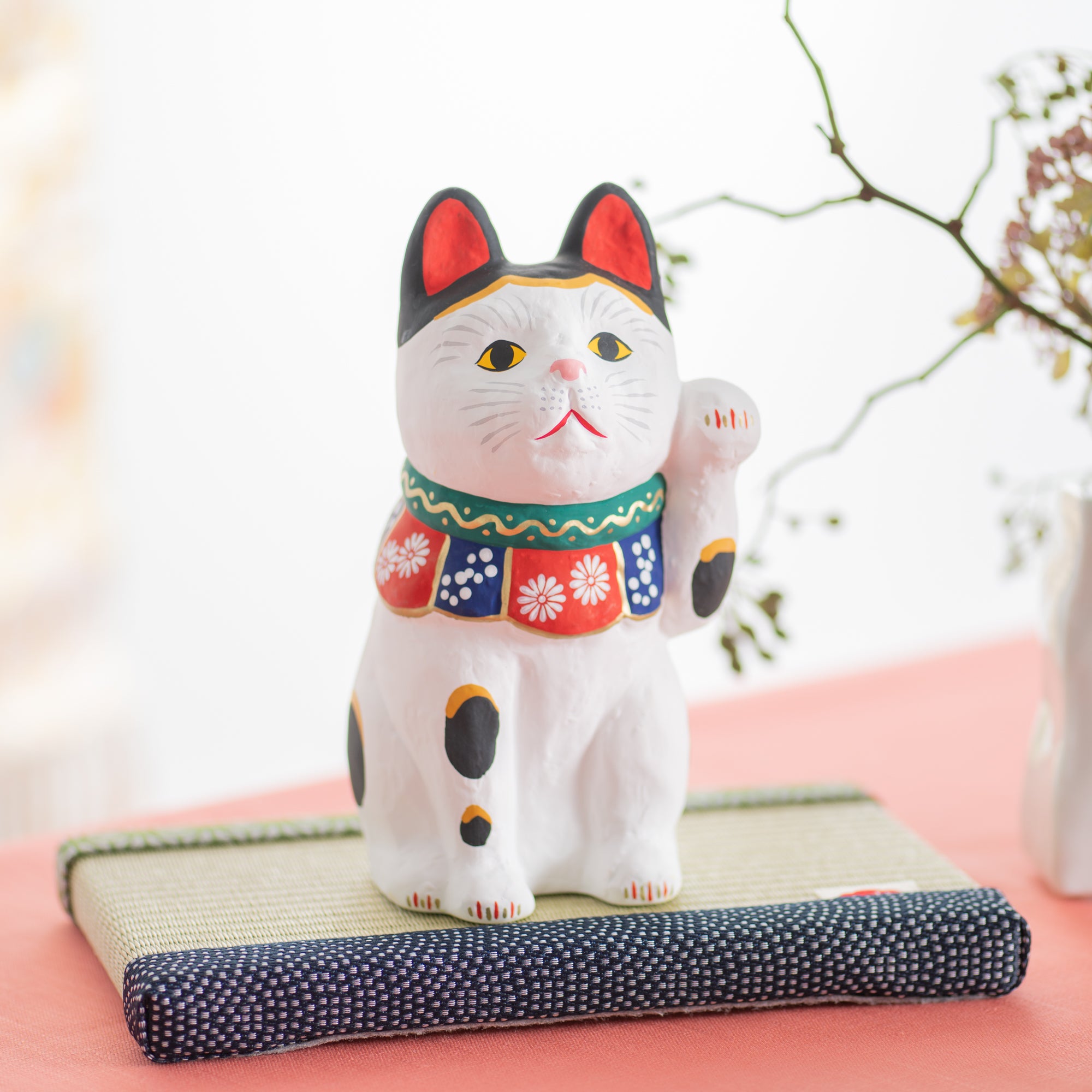 Large Maneki Neko