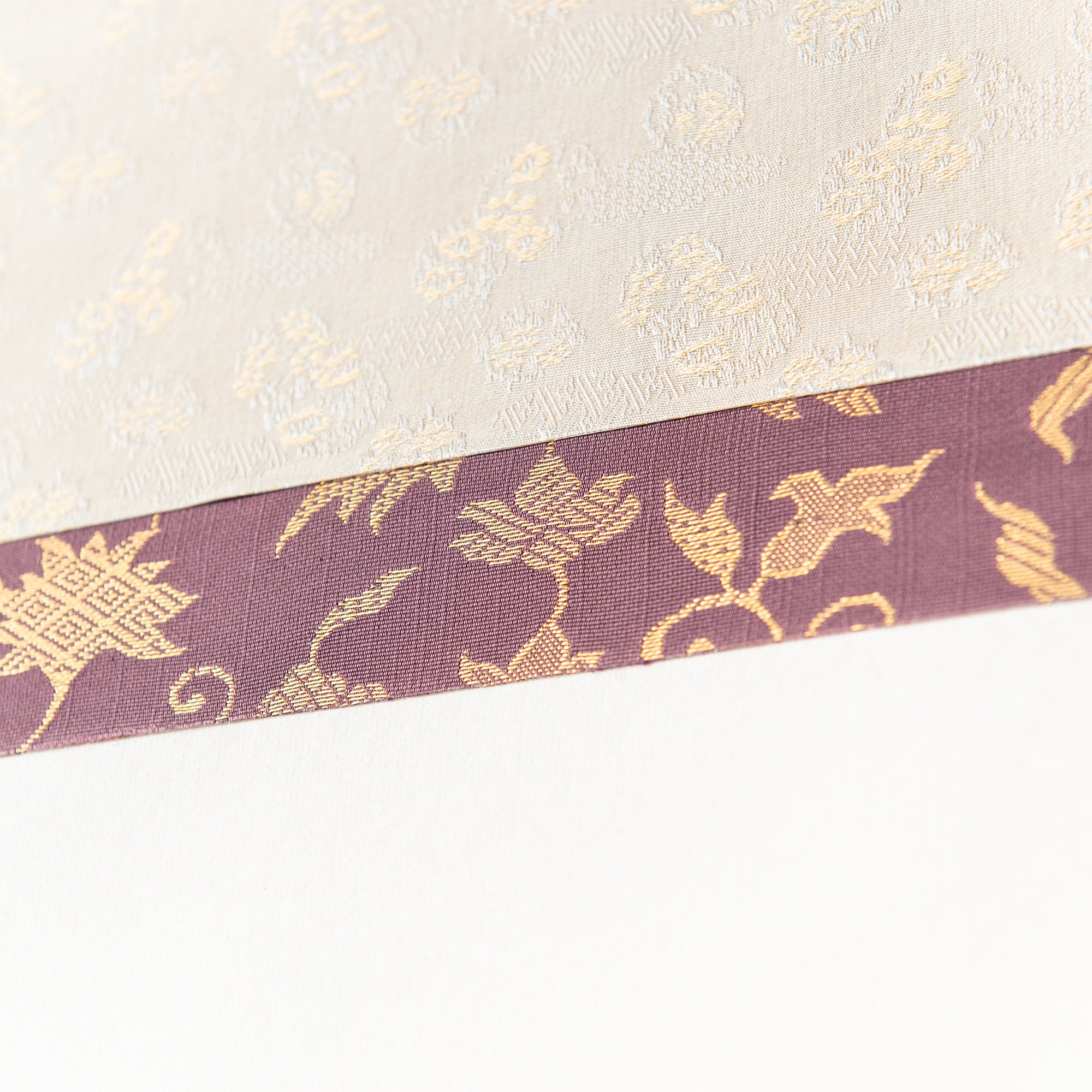 Red Plum Blossoms with Warbler Kakejiku Hanging Scroll