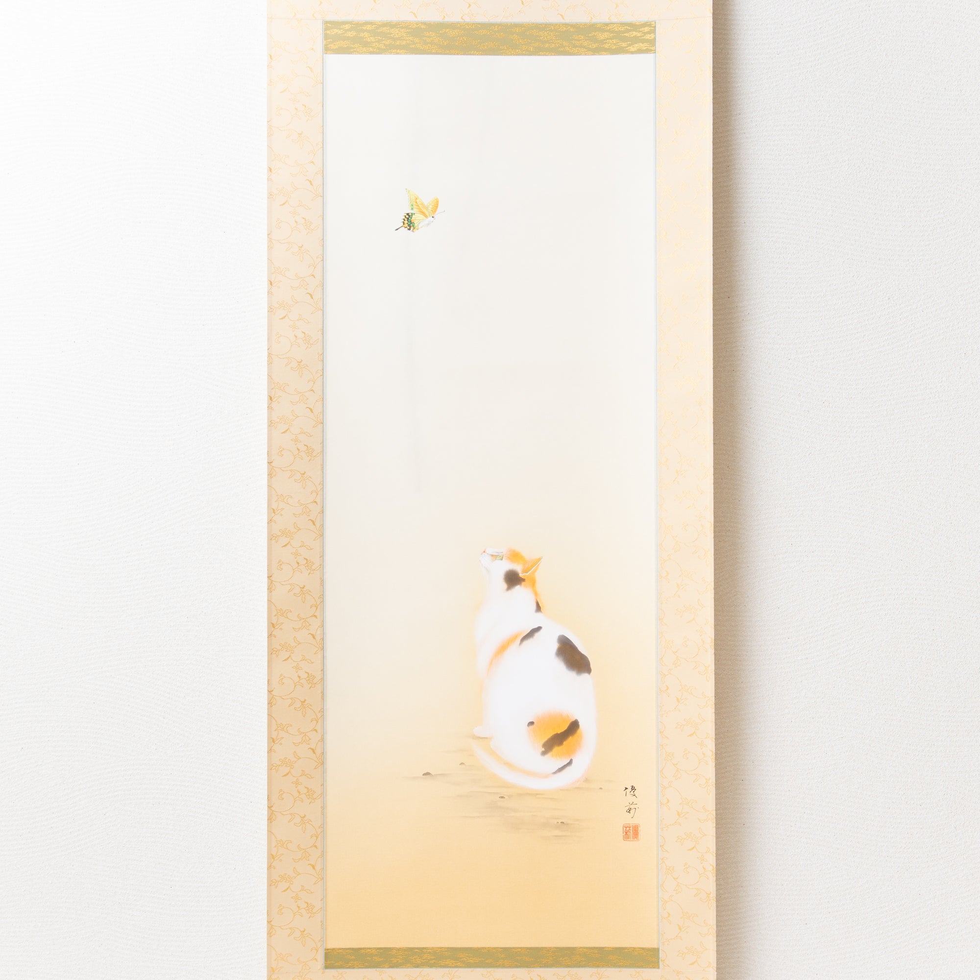 Cat and Butterfly Kakejiku Hanging Scroll