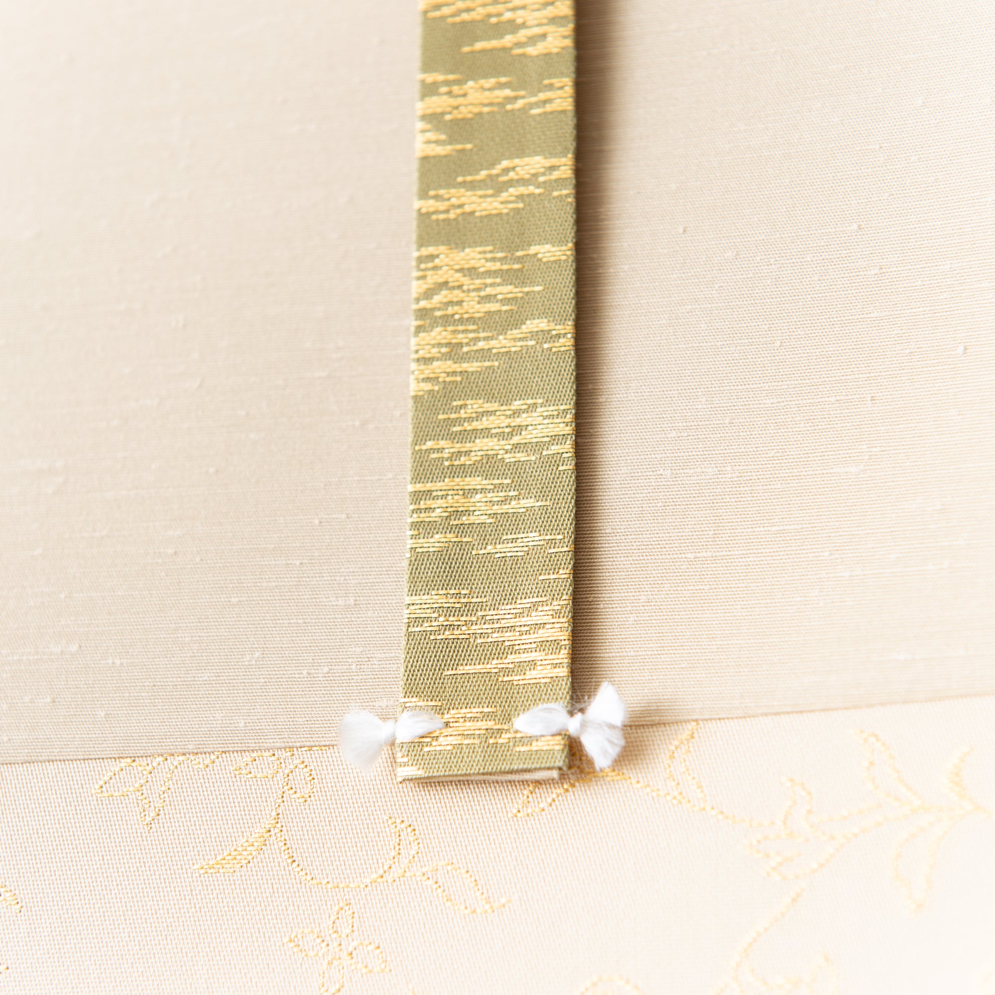 Cat and Butterfly Kakejiku Hanging Scroll