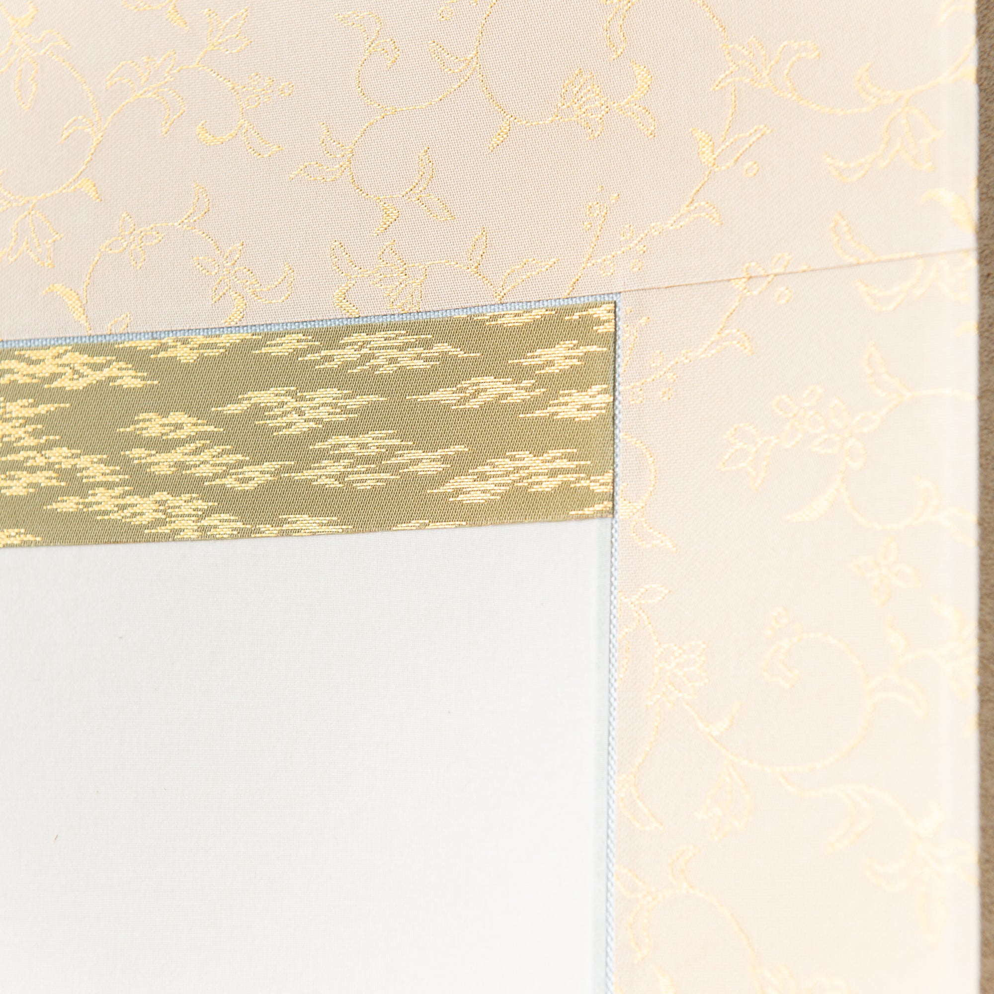 Cat and Butterfly Kakejiku Hanging Scroll