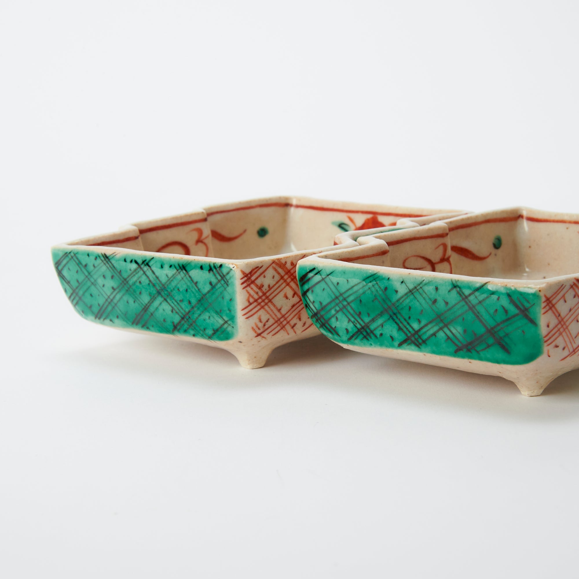 Auspicious Akae Faceted Side Plate