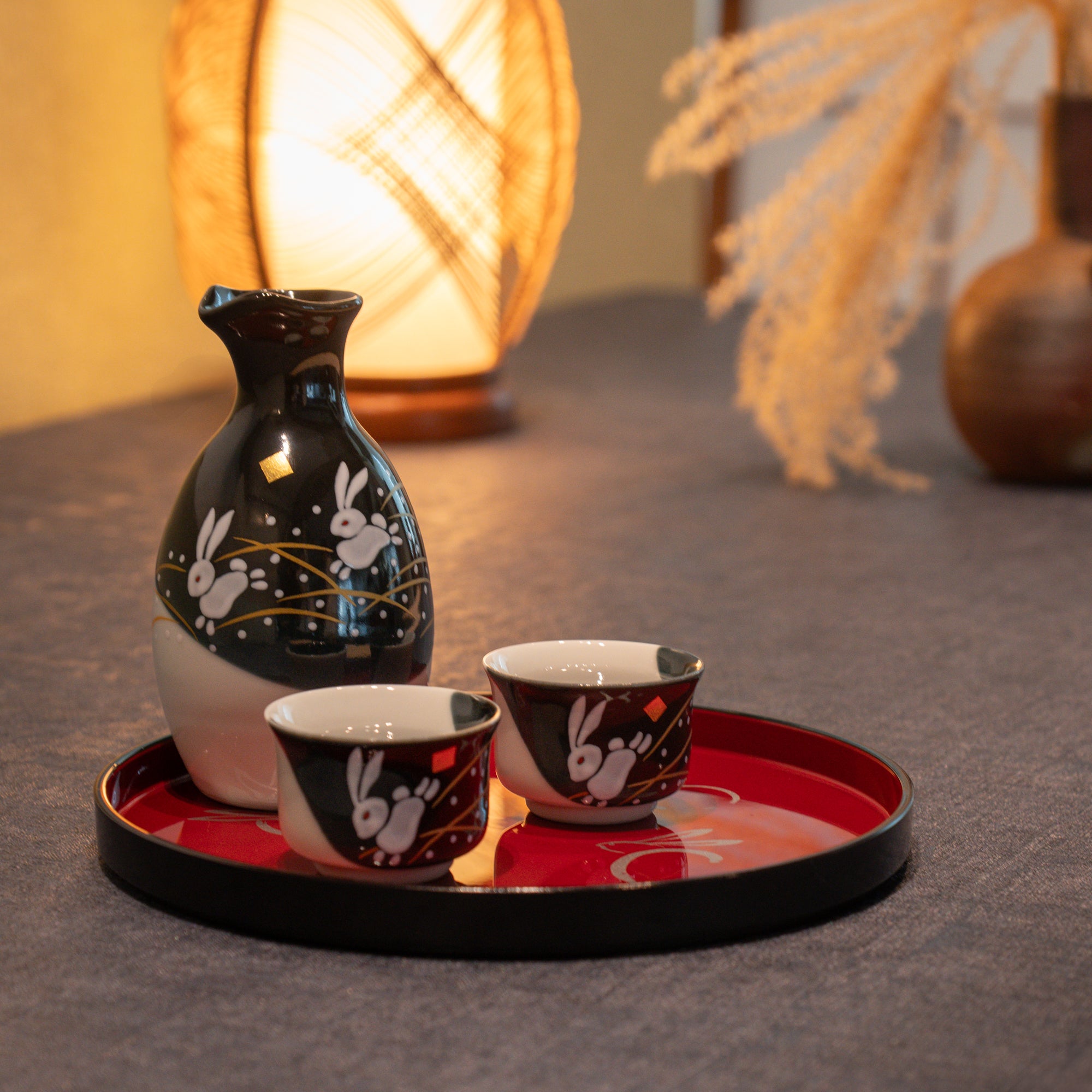 Jumping Rabbit Sake Set with Tray