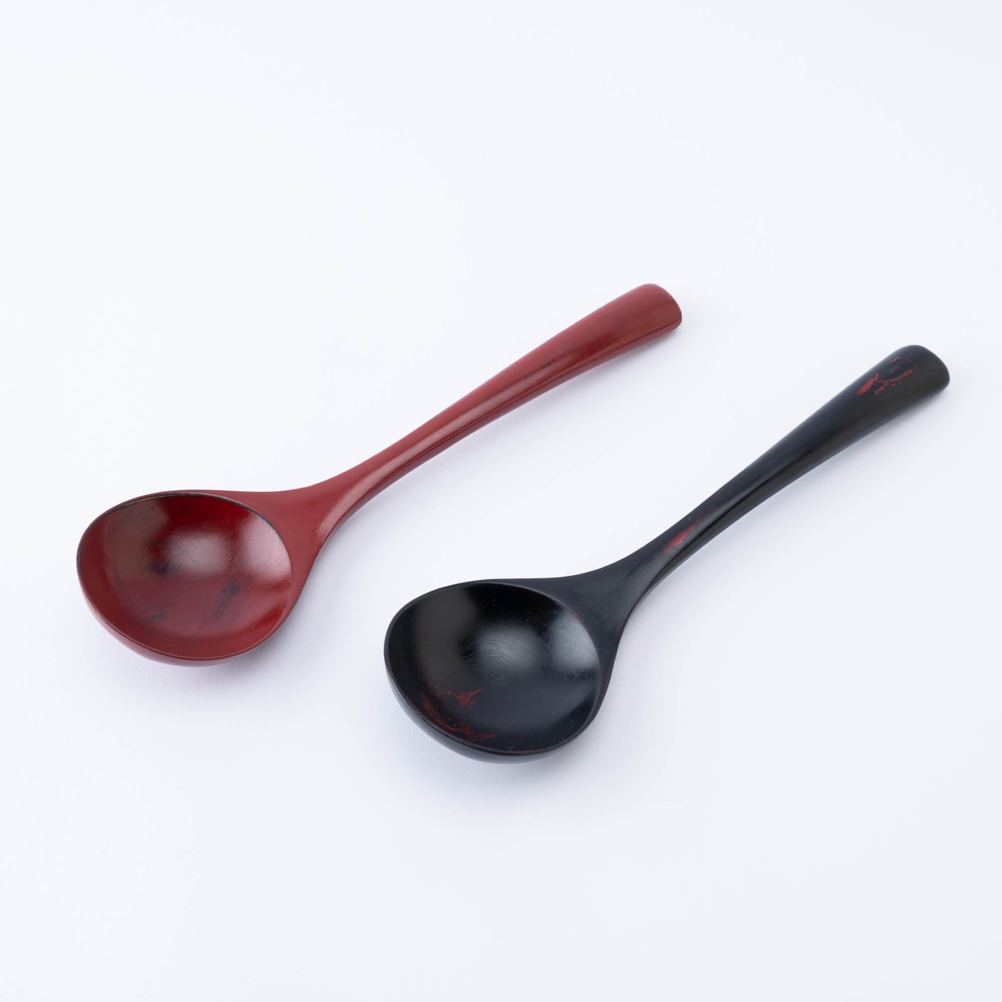 Round Lacquered Ramen Spoon