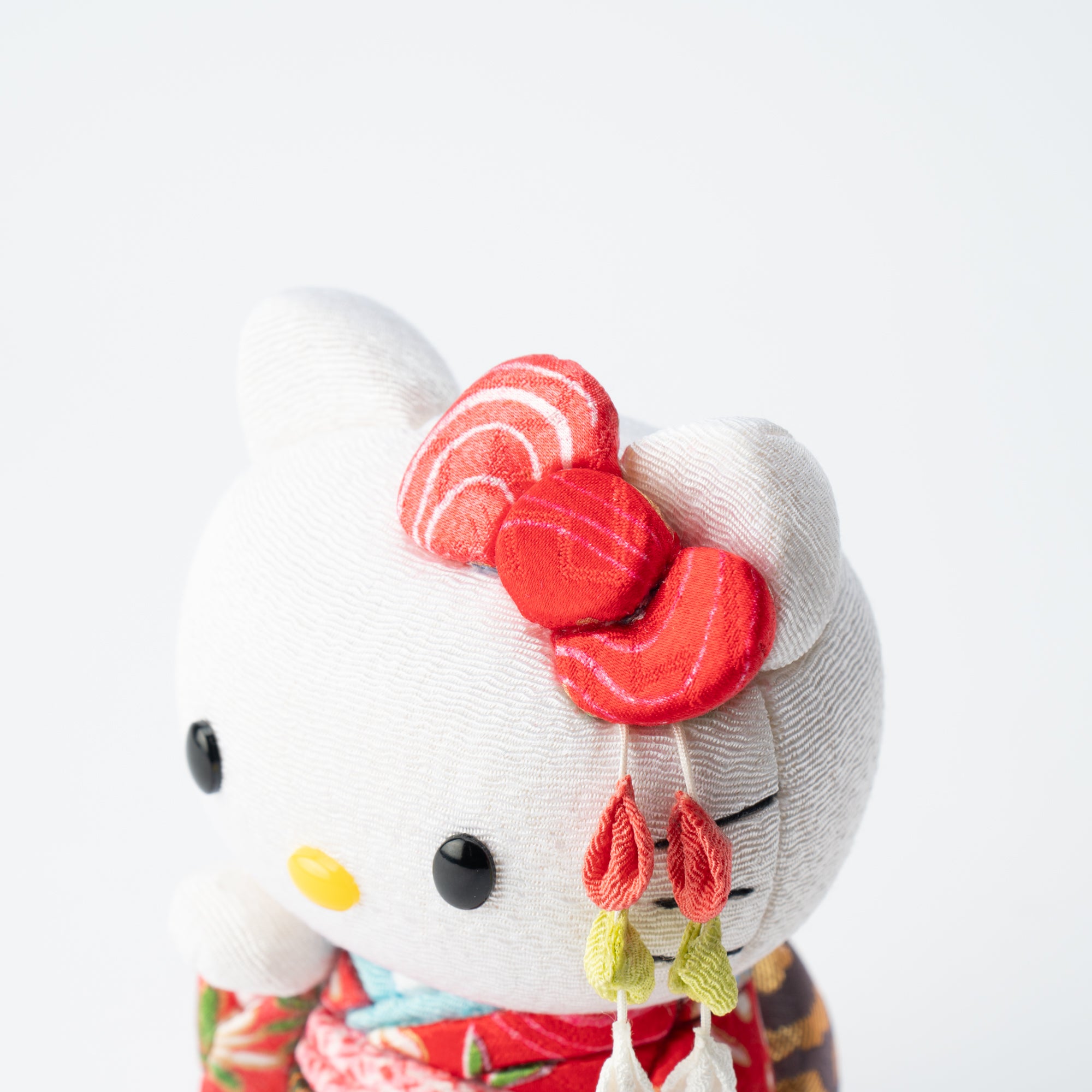 Red Maiko Styled Hello Kitty Lucky Cat