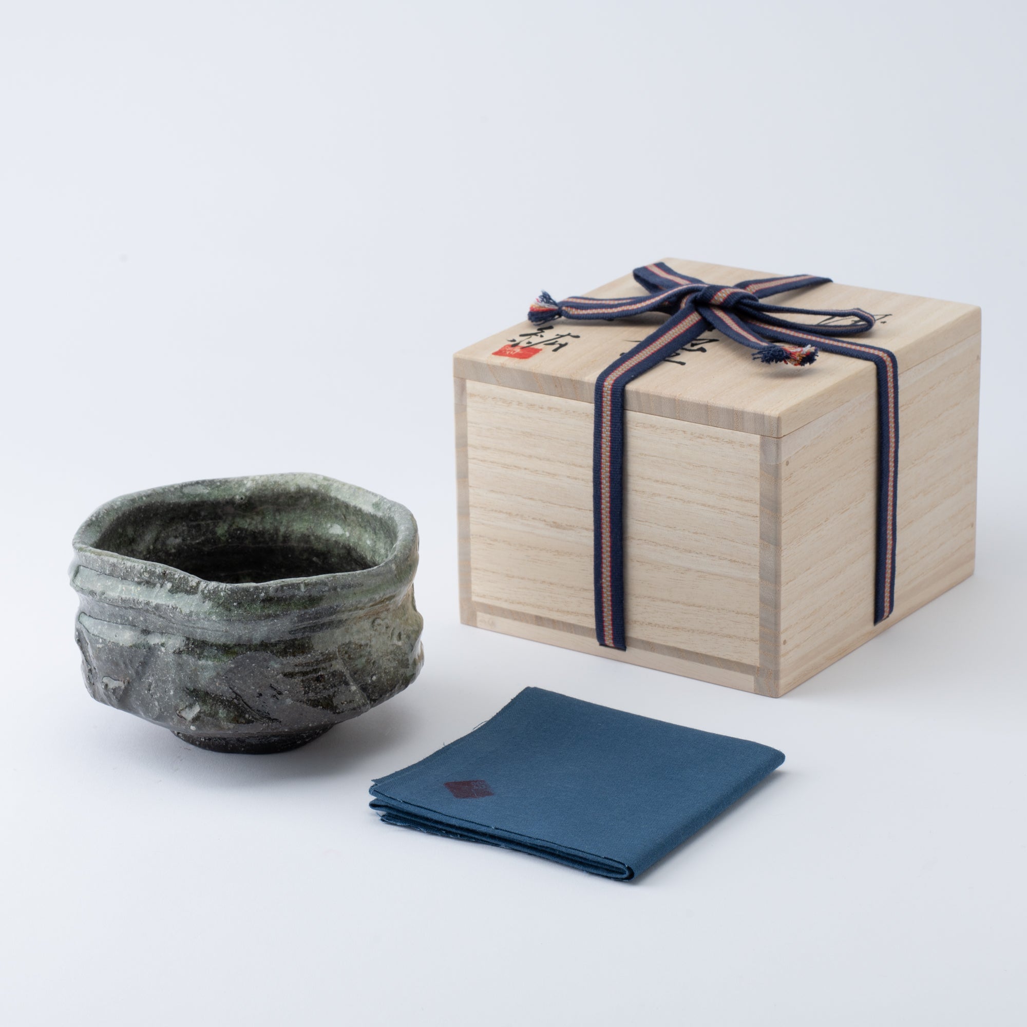 Iga Fluid Luster Matcha Bowl