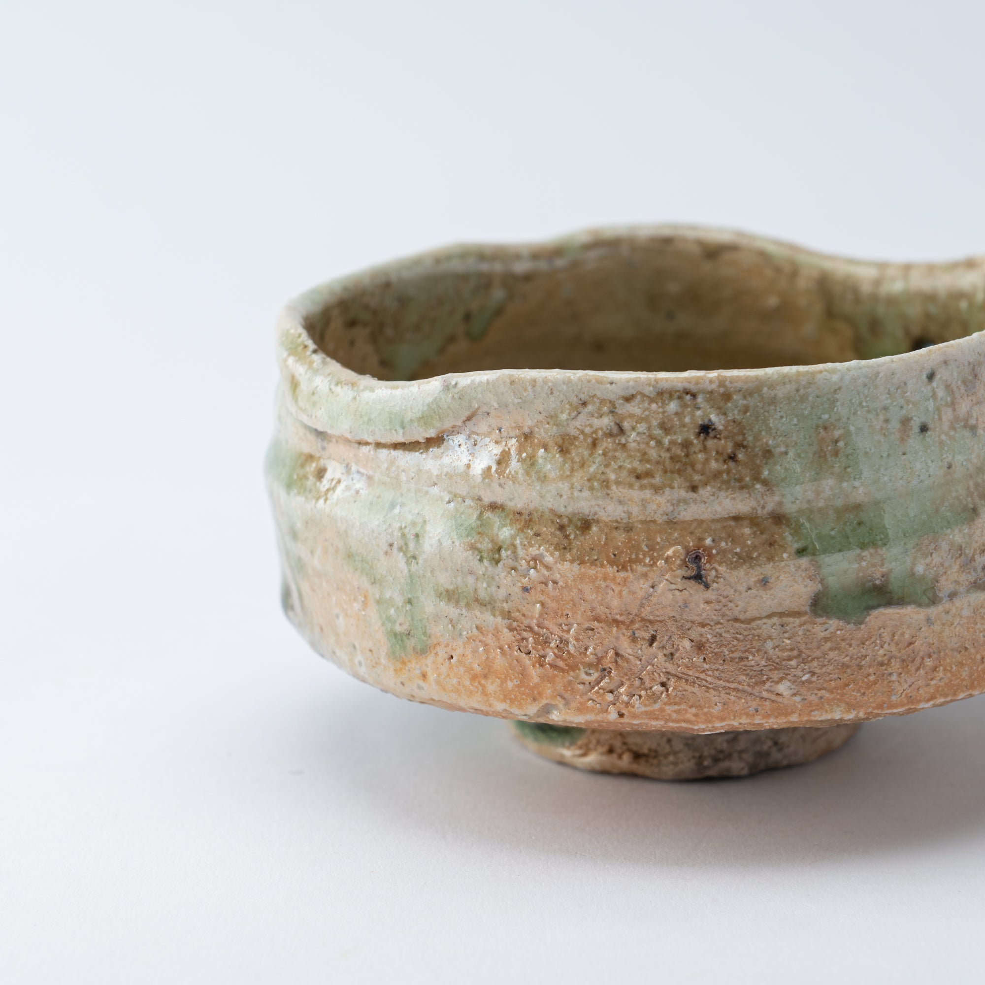 Iga Variegated Luster Matcha Bowl