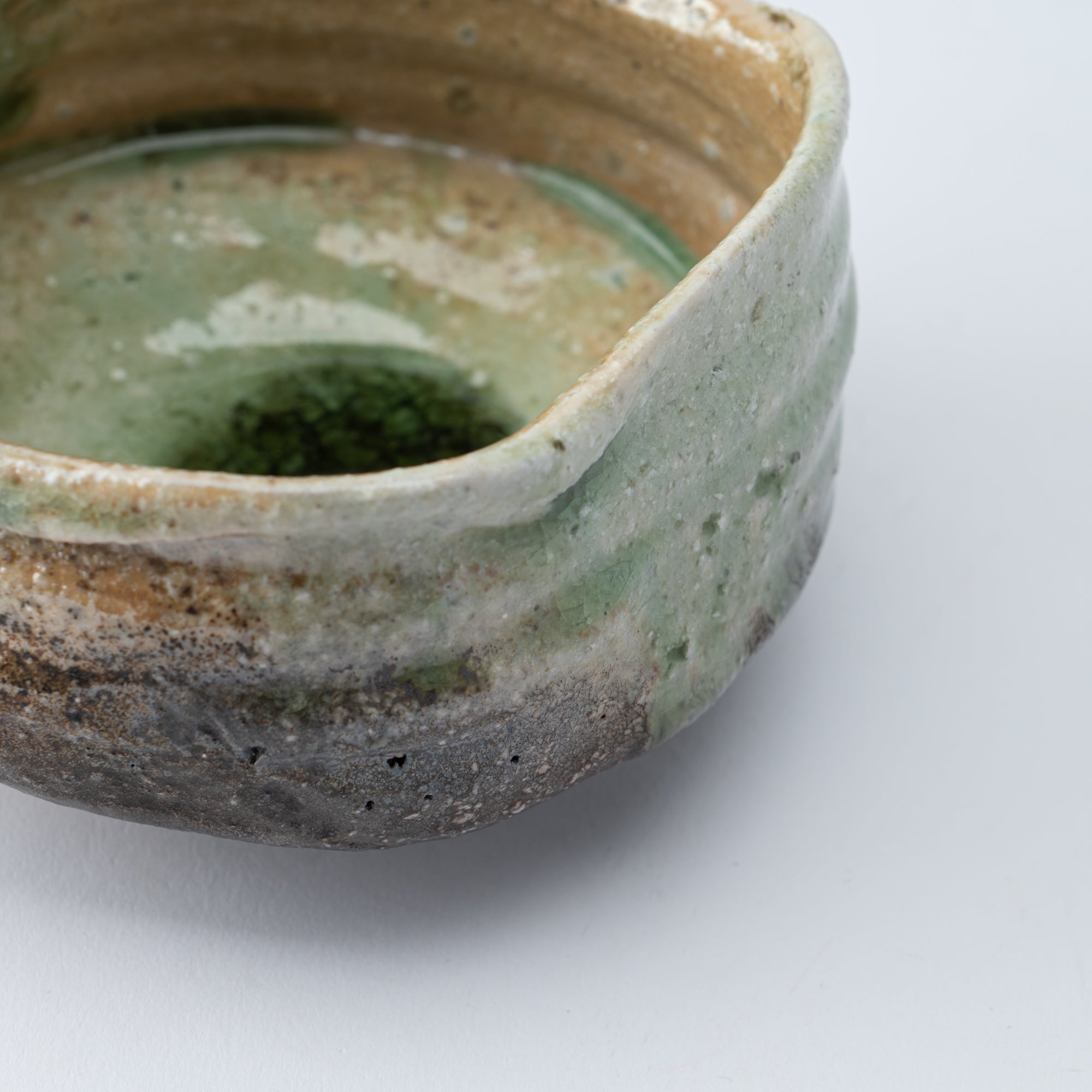 Iga Variegated Luster Matcha Bowl
