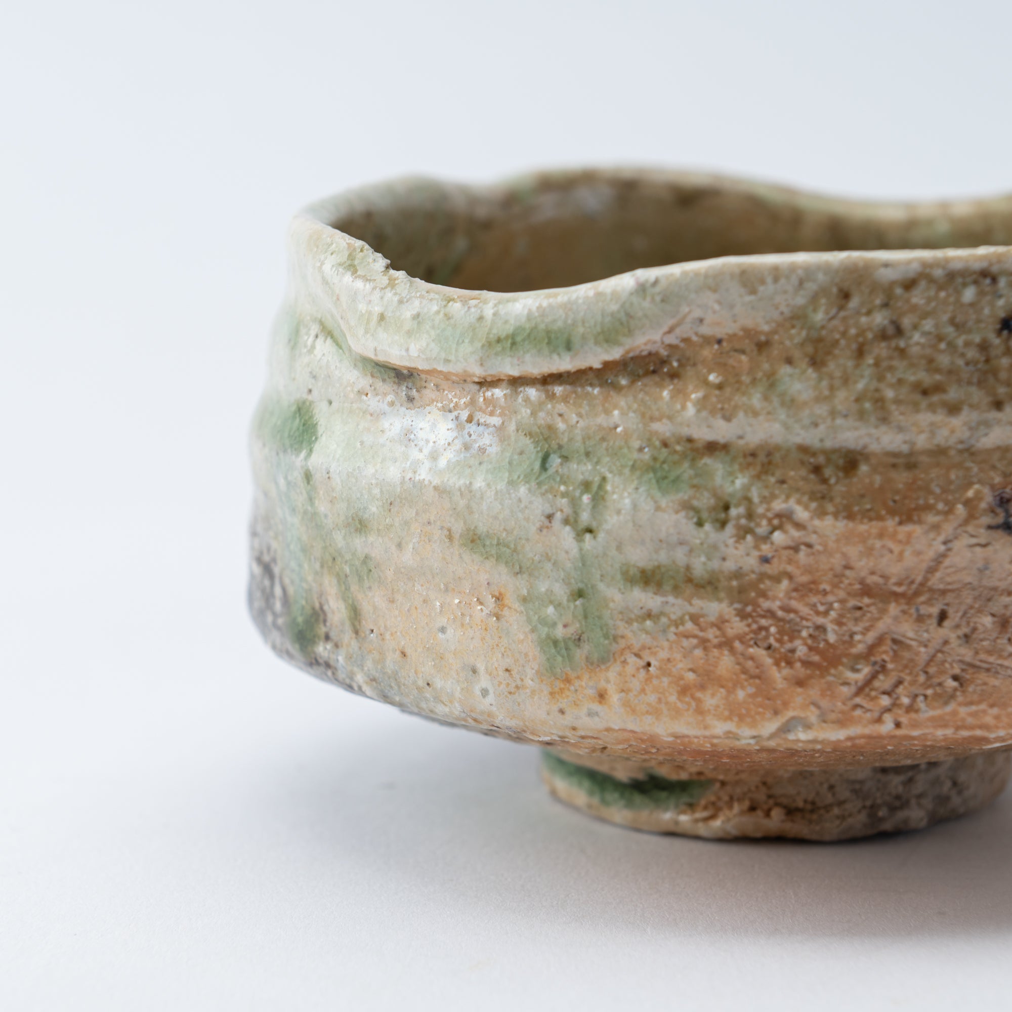 Iga Variegated Luster Matcha Bowl