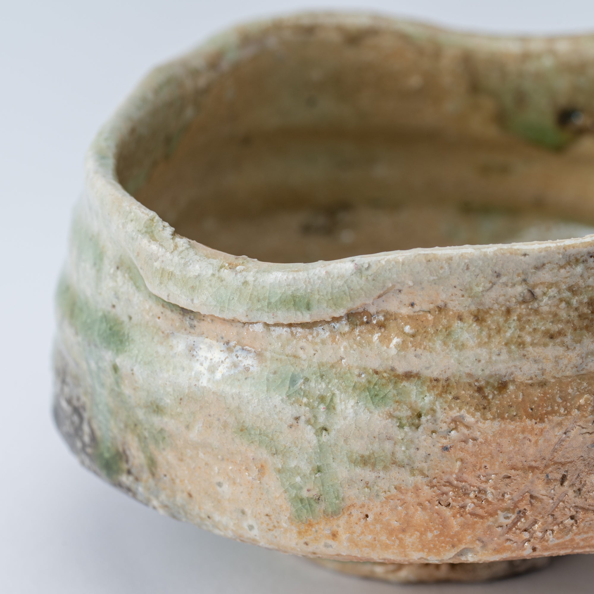 Iga Variegated Luster Matcha Bowl