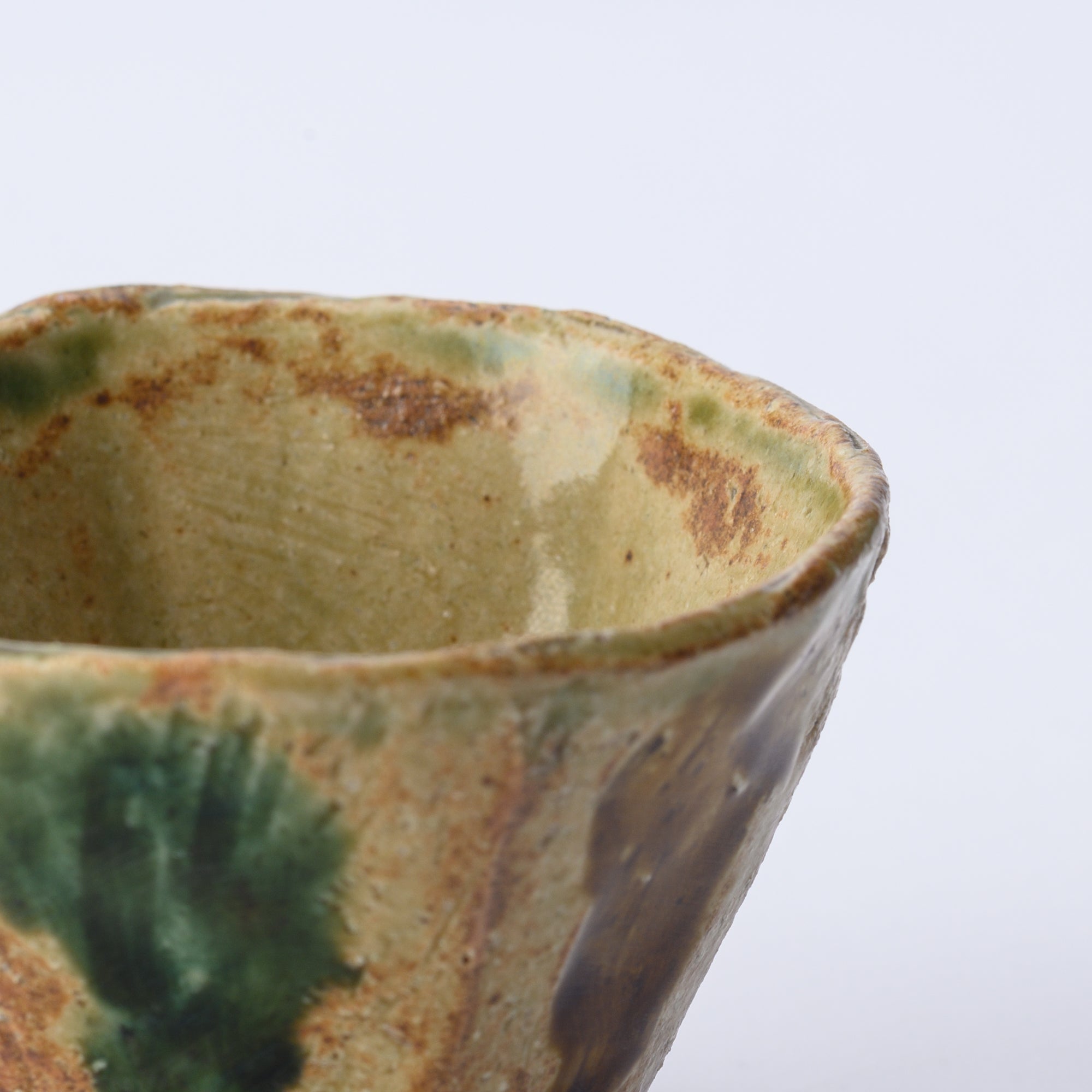 Musashi Kiln Bicolor Mino Ware Hexagonal Guinomi Sake Cup