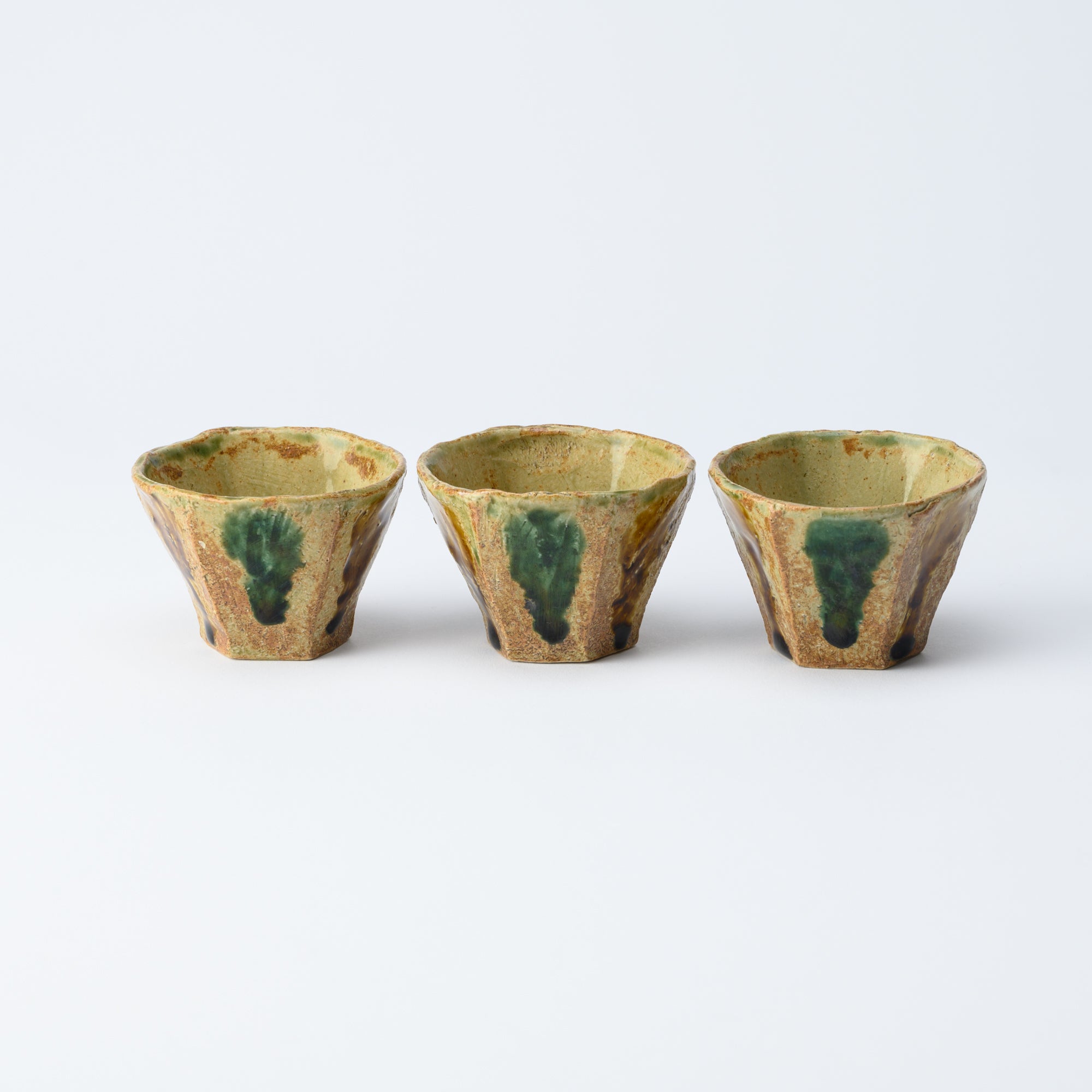 Musashi Kiln Bicolor Mino Ware Hexagonal Guinomi Sake Cup