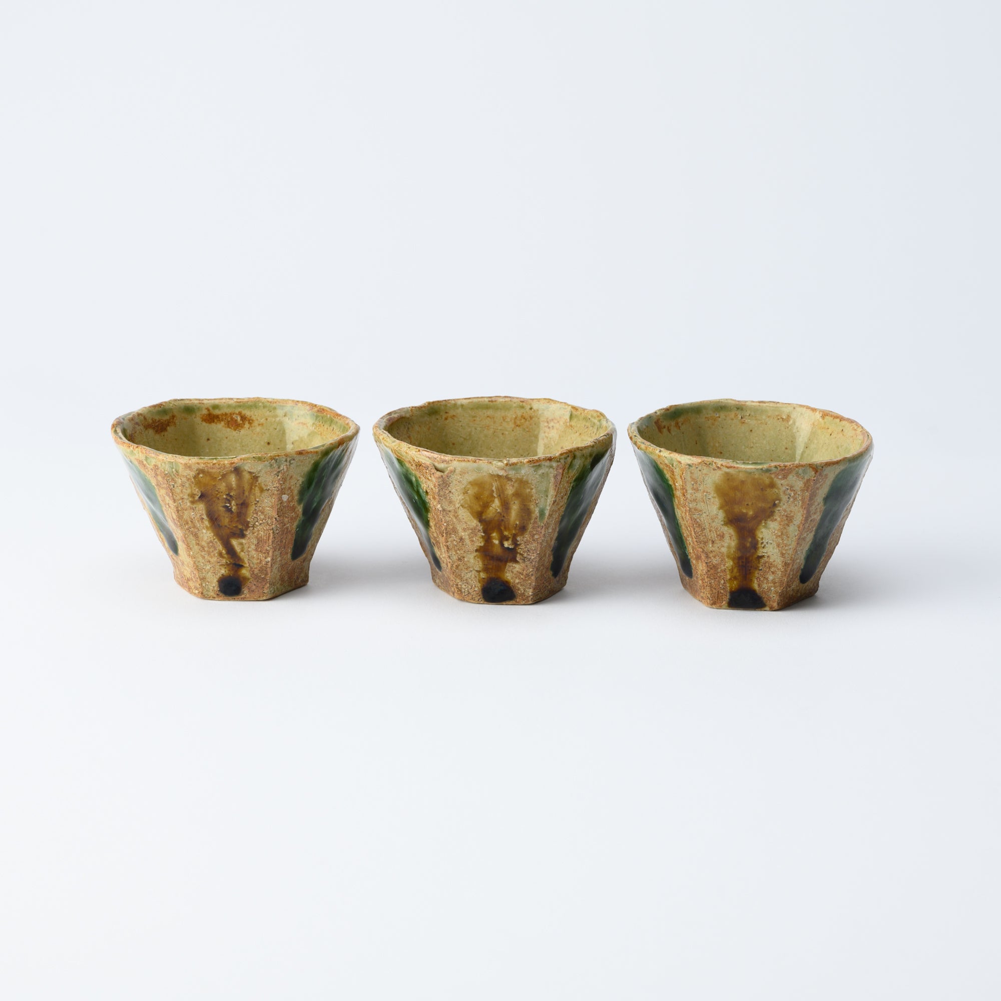 Musashi Kiln Bicolor Mino Ware Hexagonal Guinomi Sake Cup