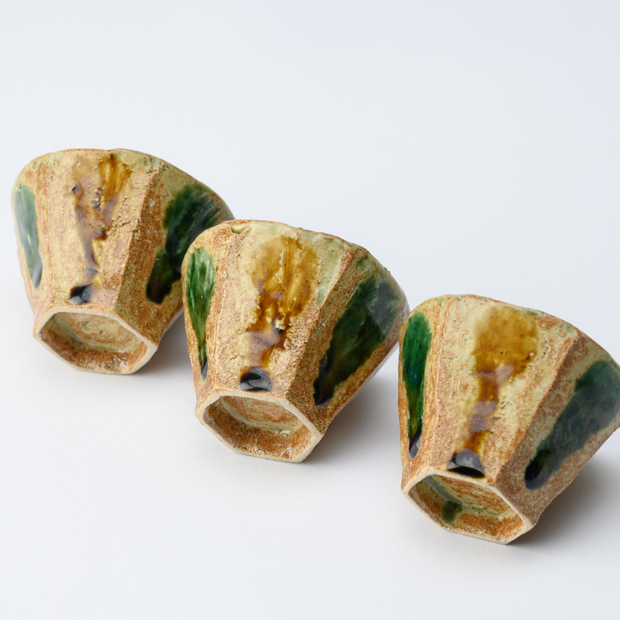 Musashi Kiln Bicolor Mino Ware Hexagonal Guinomi Sake Cup