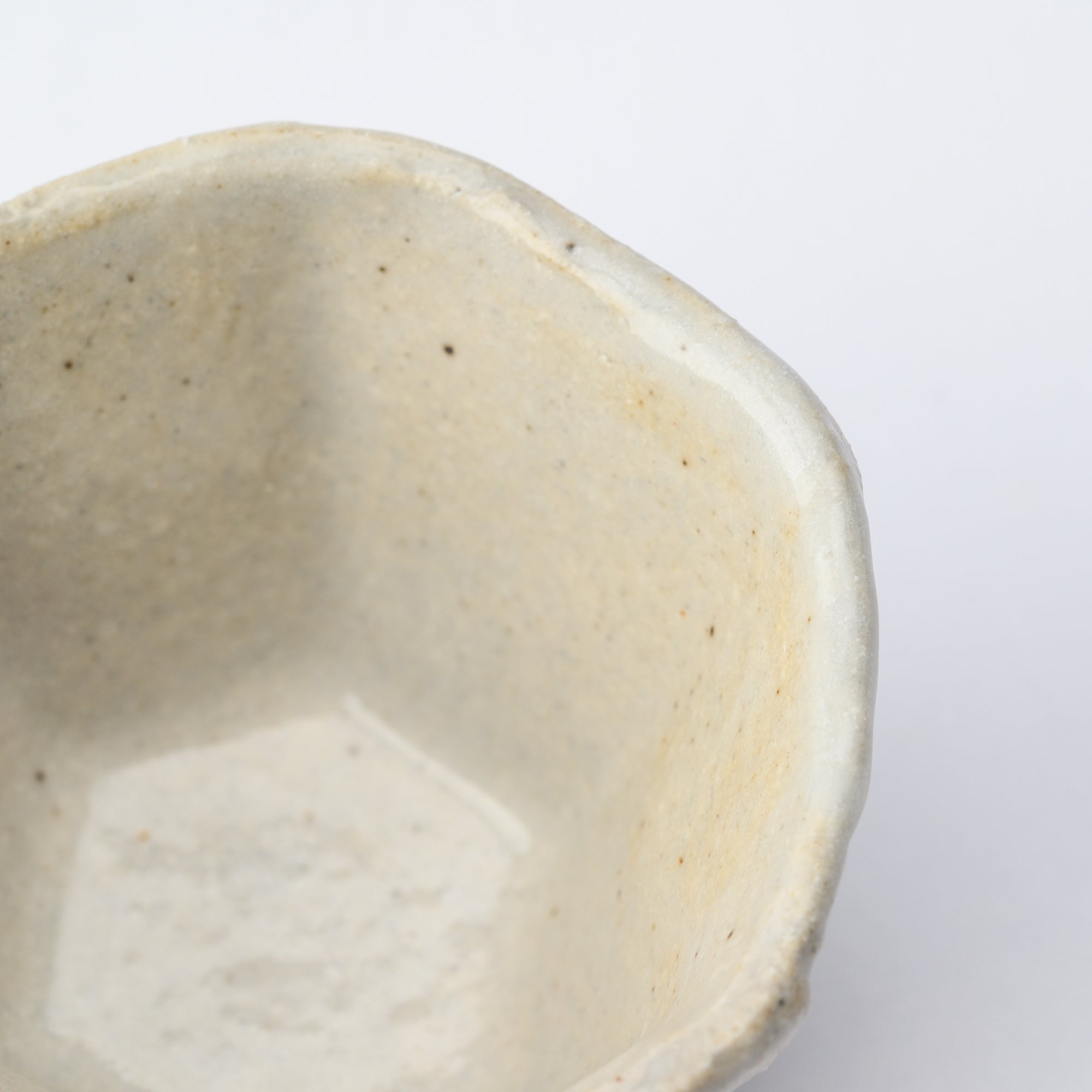 Musashi Kiln Camellia Mino Ware Hexagonal Guinomi Sake Cup