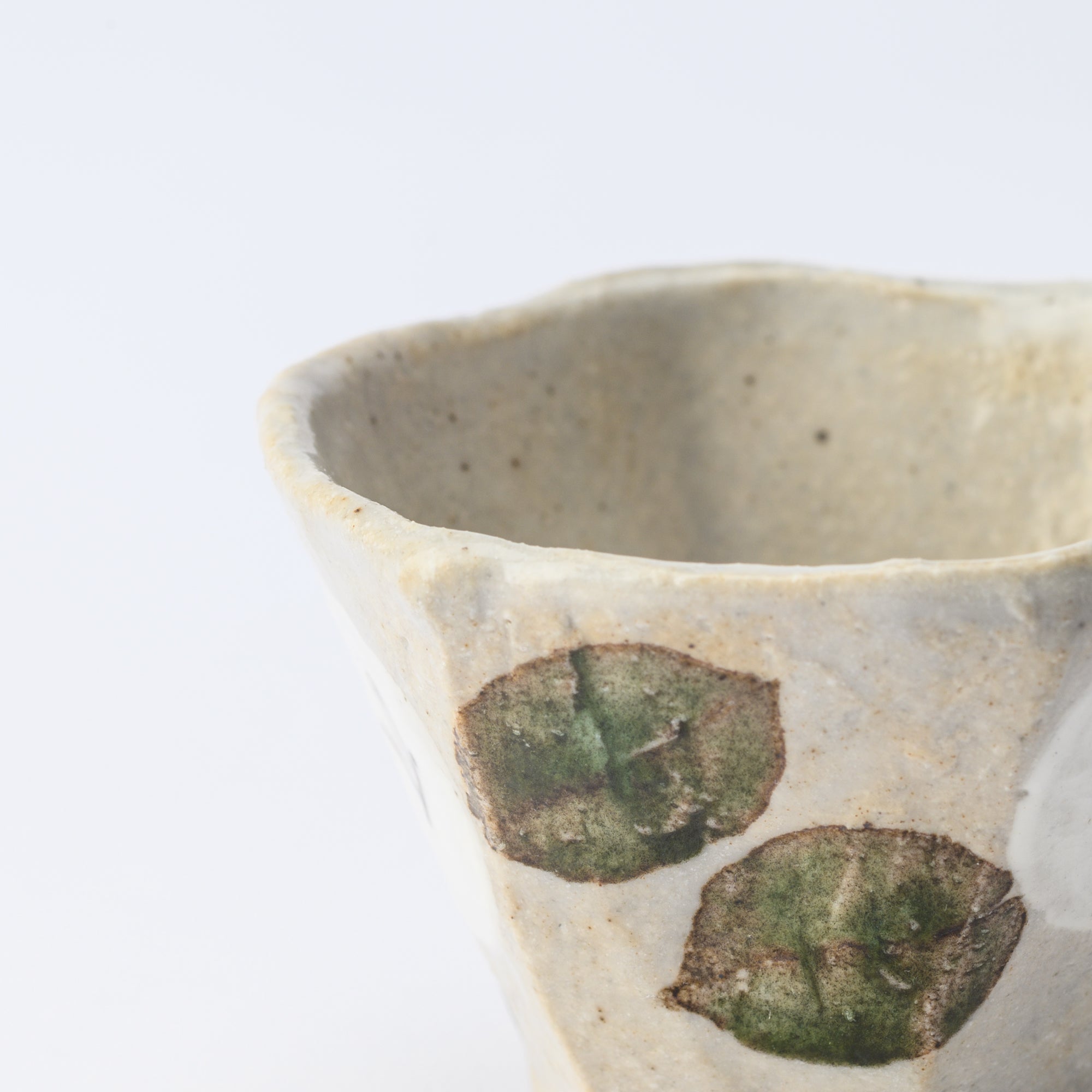 Musashi Kiln Camellia Mino Ware Hexagonal Guinomi Sake Cup