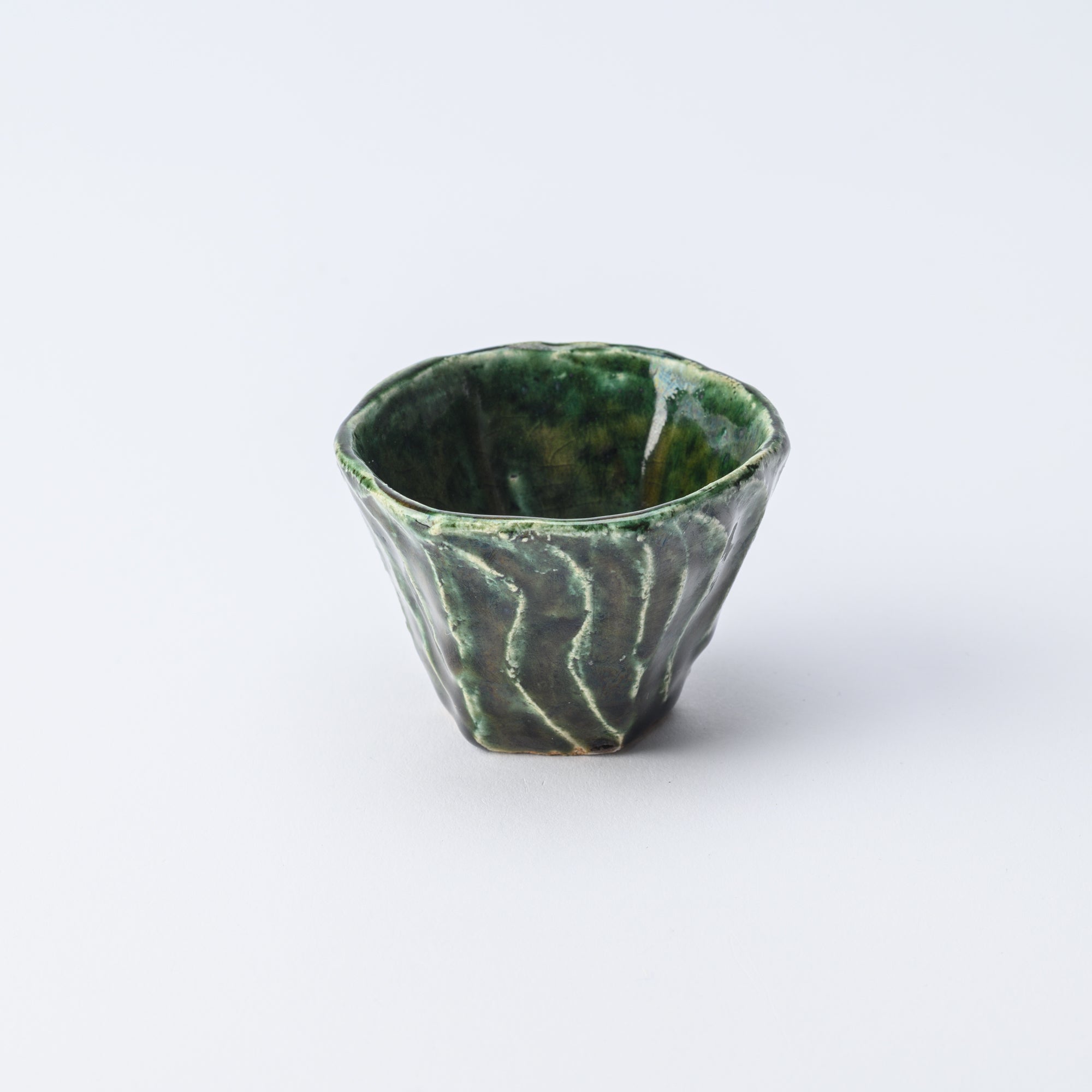 Musashi Kiln Oribe Wave Mino Ware Hexagonal Guinomi Sake Cup