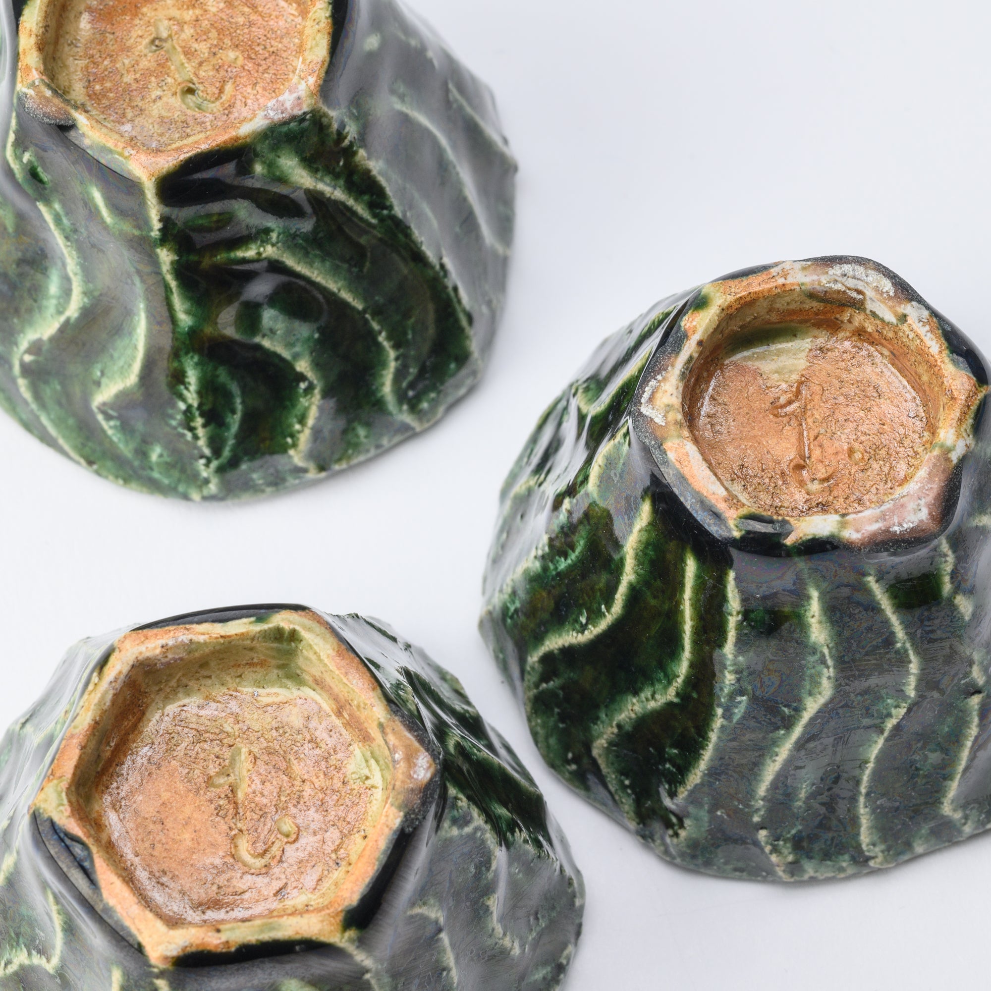 Musashi Kiln Oribe Wave Mino Ware Hexagonal Guinomi Sake Cup