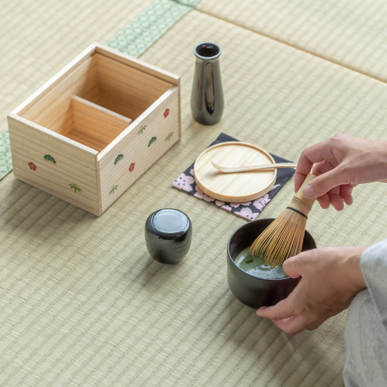 Yu-Chabako Wood Grain Matcha Tea Set