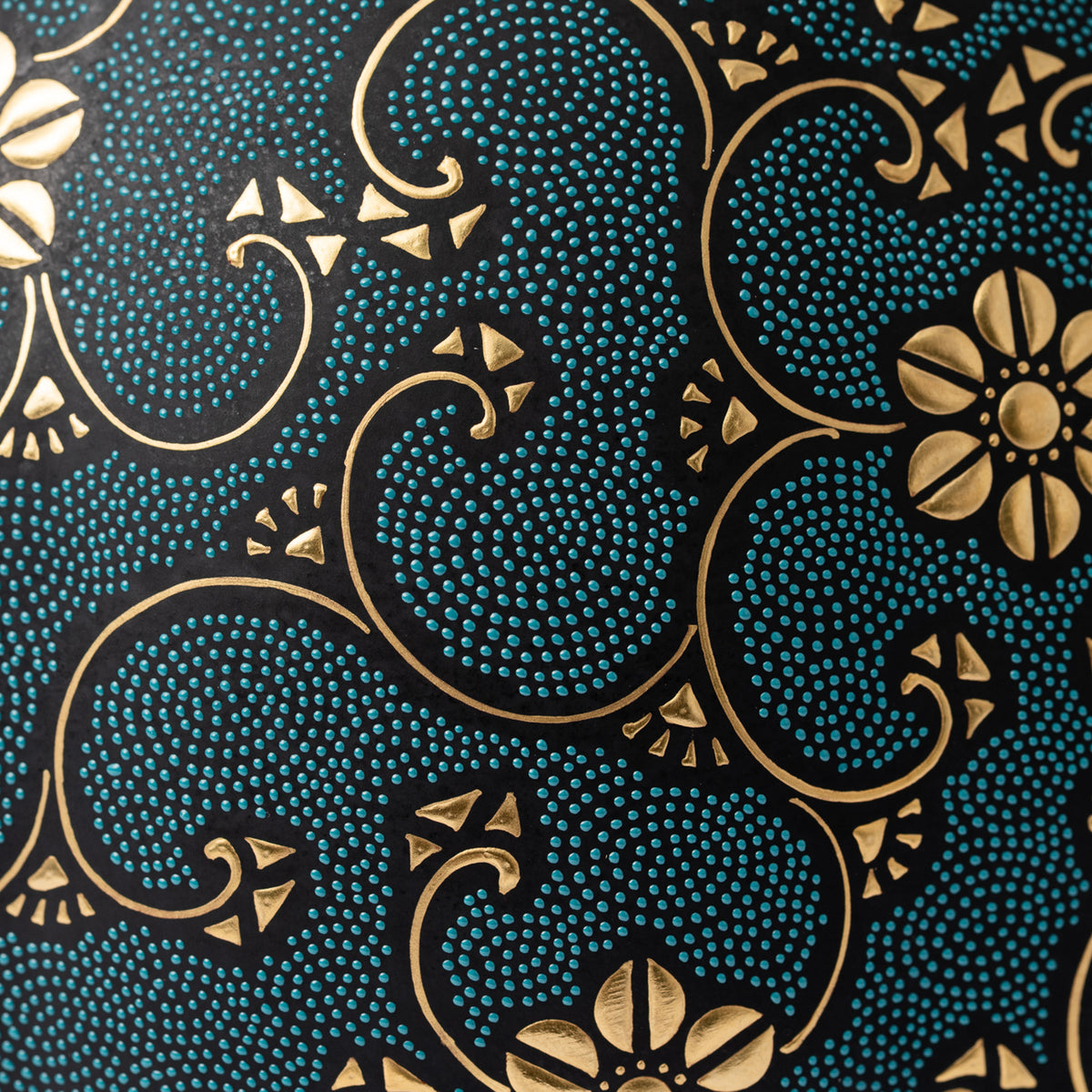 Morikin Floral Arabesque Aochibu Ovale Vase
