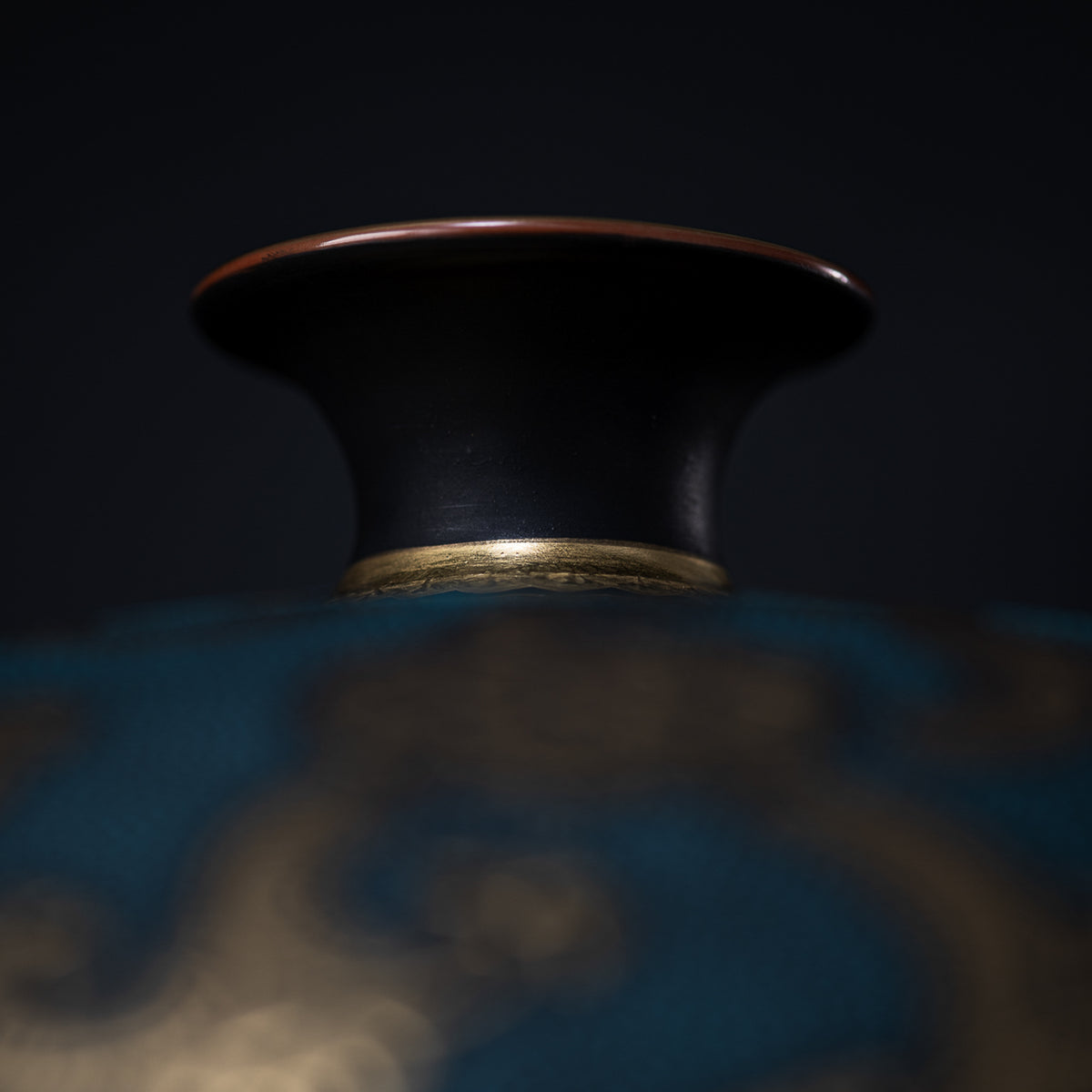 Morikin Floral Arabesque Aochibu Runde Vase