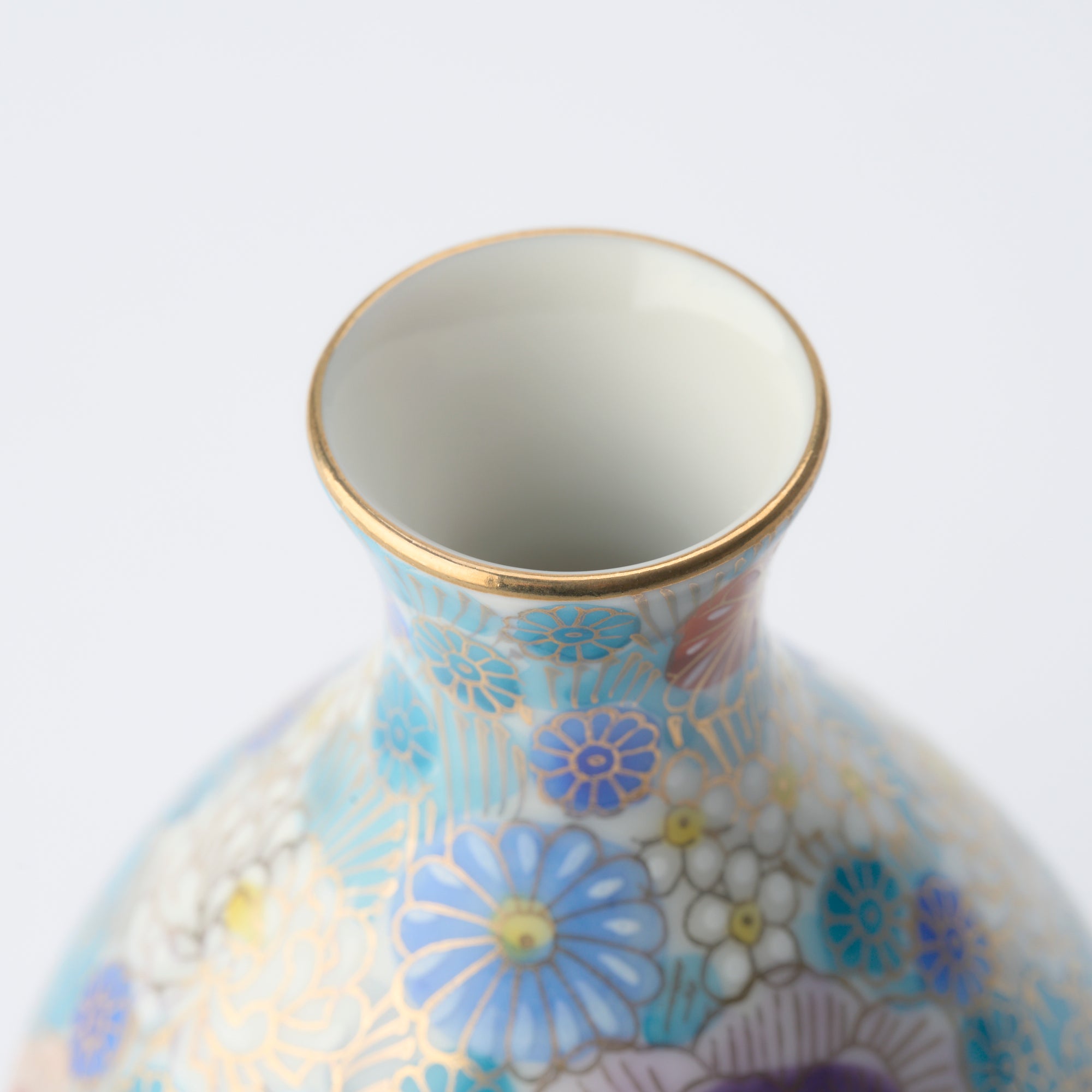 Vibrant Hanazume Sake Set