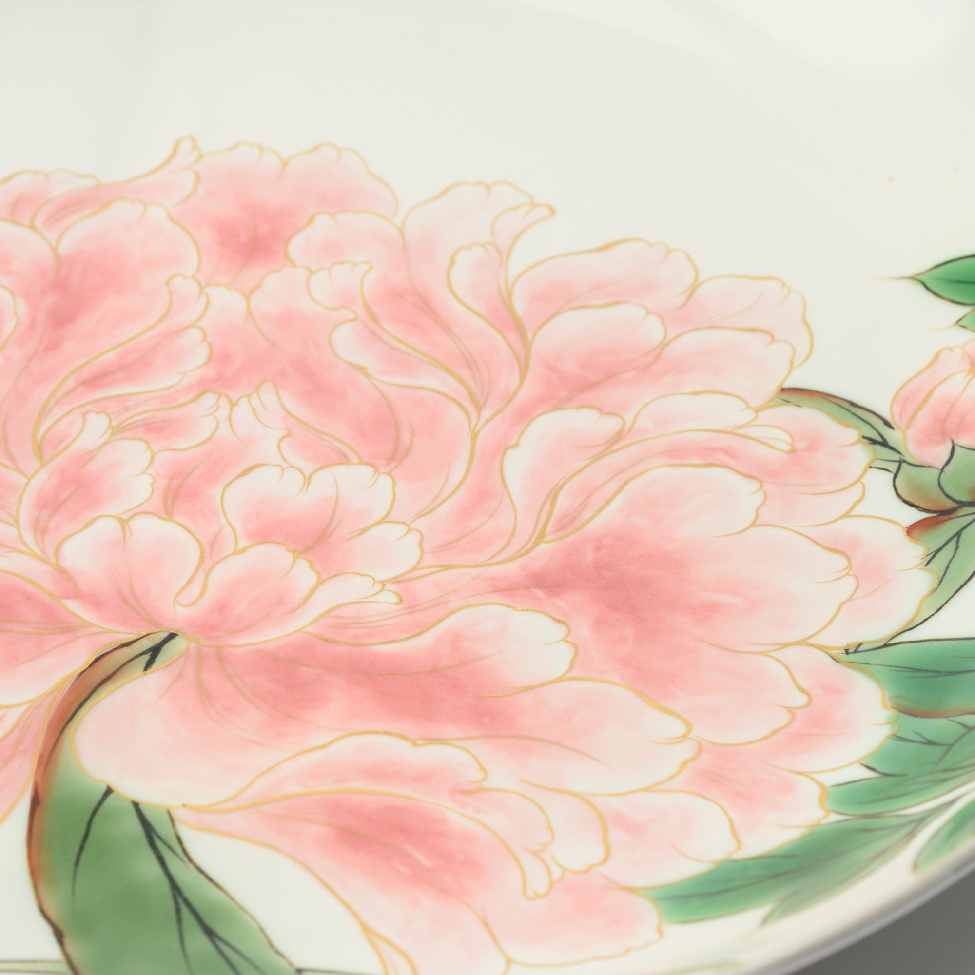 Blooming Peony Decorative Plate