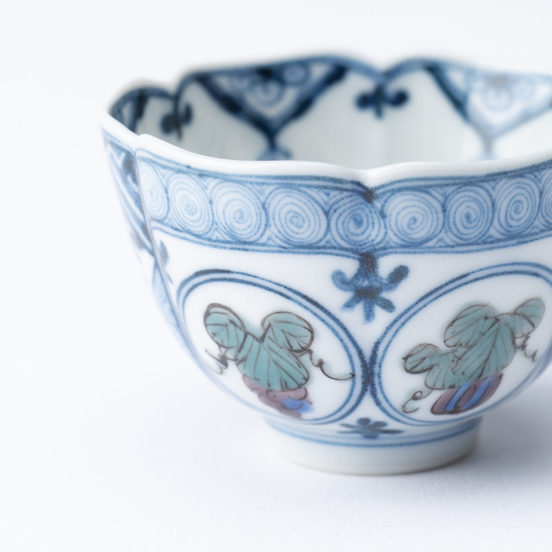 Myousen Toubou Auspicious Pattern Kutani Guinomi Sake Cup