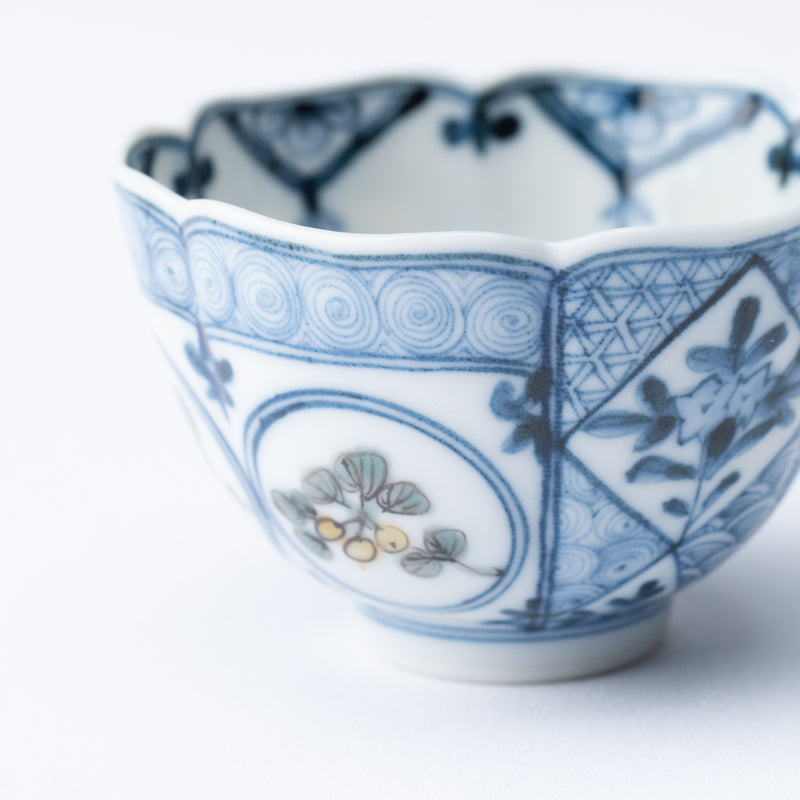 Myousen Toubou Auspicious Pattern Kutani Guinomi Sake Cup