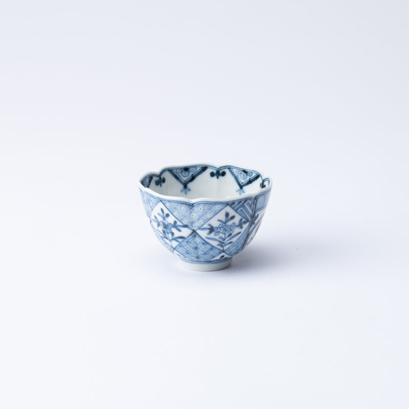 Myousen Toubou Auspicious Pattern Kutani Guinomi Sake Cup