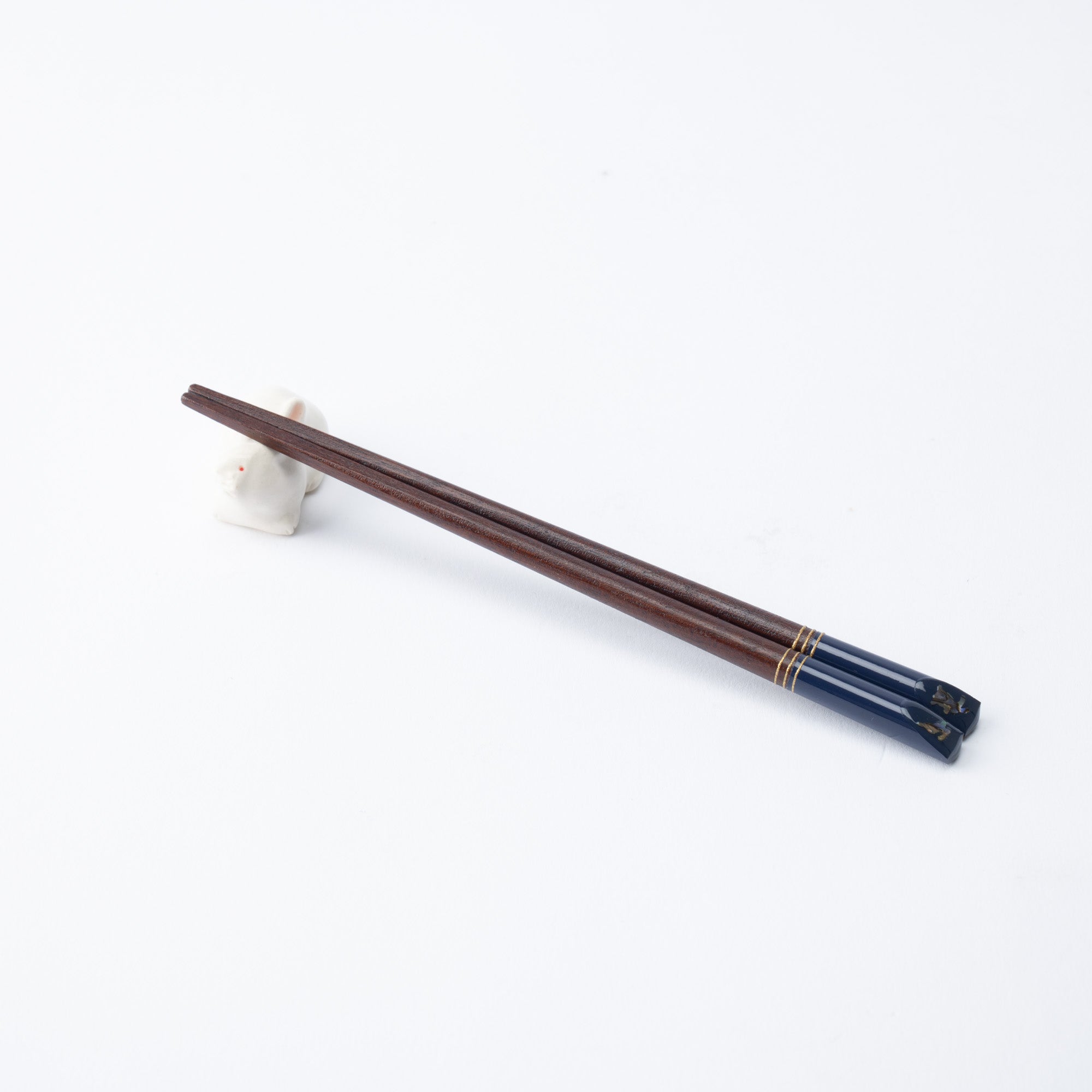 Abalone Shell - Inlayed Rabbit Blue Wakasa Lacquer Chopsticks 18 cm (7.1 in) - MUSUBI KILN - Quality Japanese Tableware and Gift