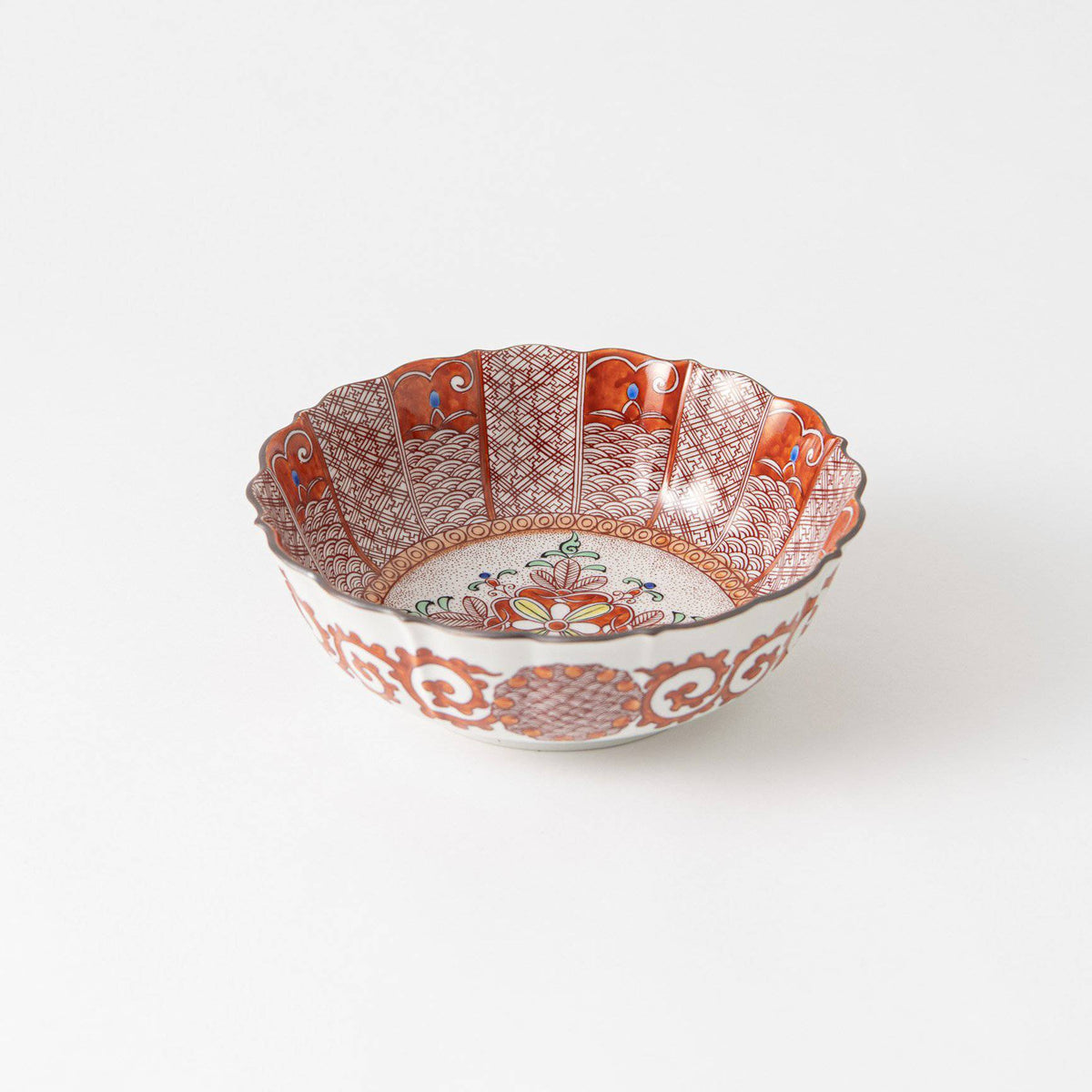 Akae Kutani Medium Bowl