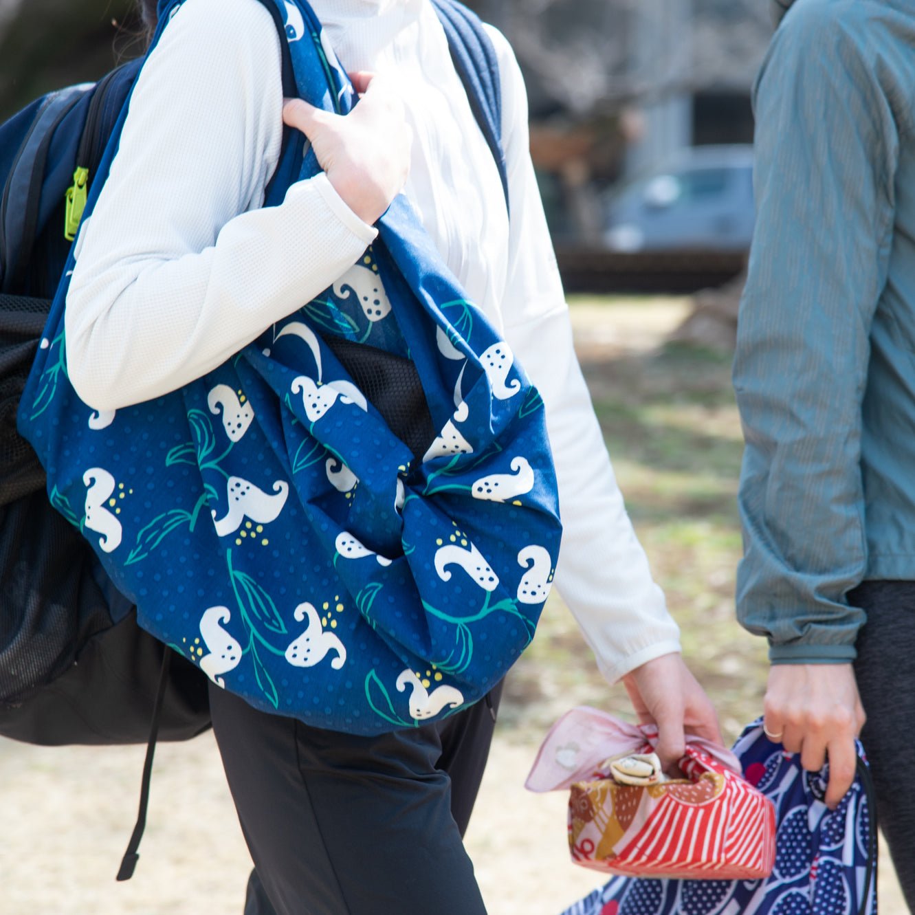 Aqua Drop Navy Lily Furoshiki Wrapping Cloth 39in - MUSUBI KILN - Quality Japanese Tableware and Gift