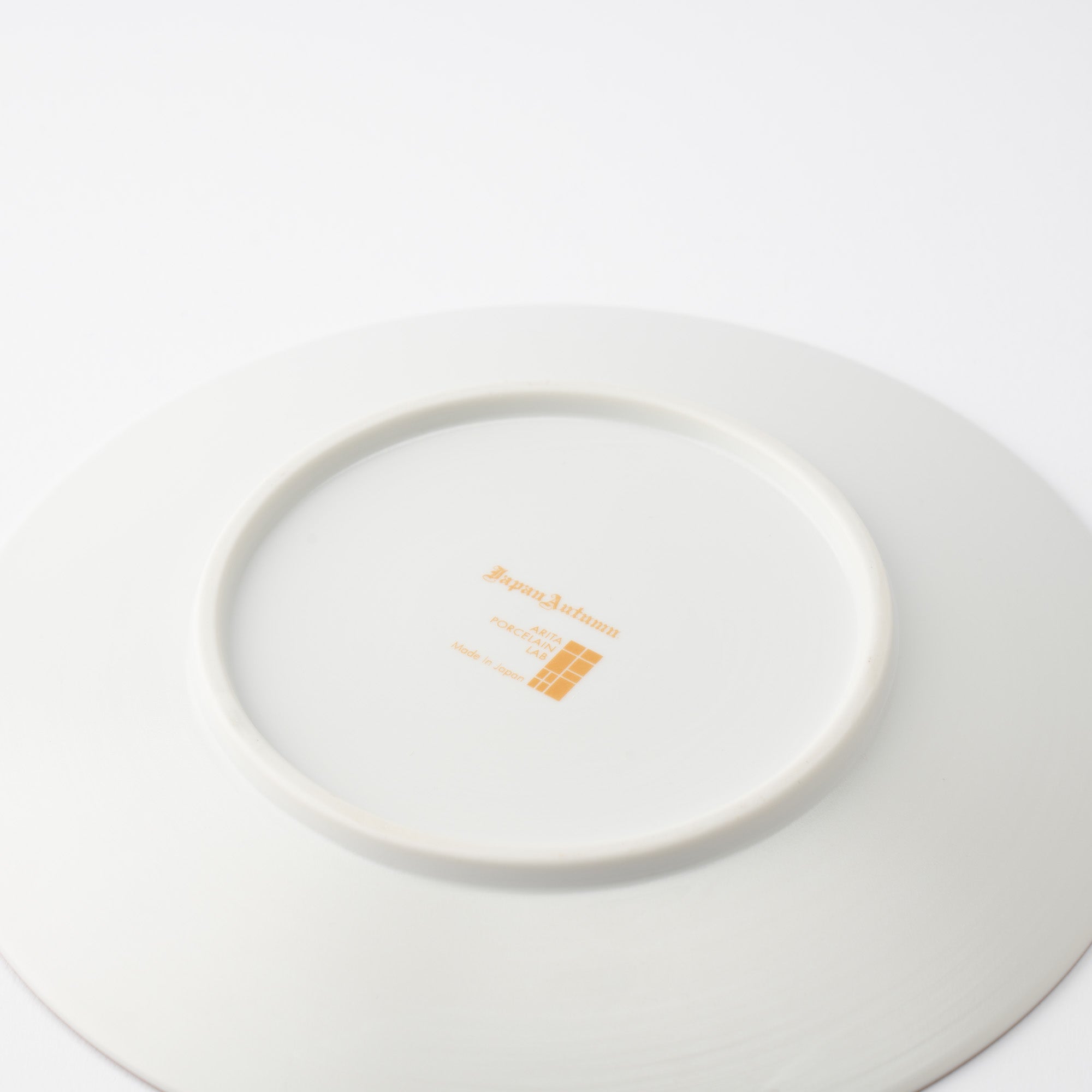 Arita Porcelain Lab Japan Autumn Gold Flat Plate 7.1in - MUSUBI KILN - Quality Japanese Tableware and Gift