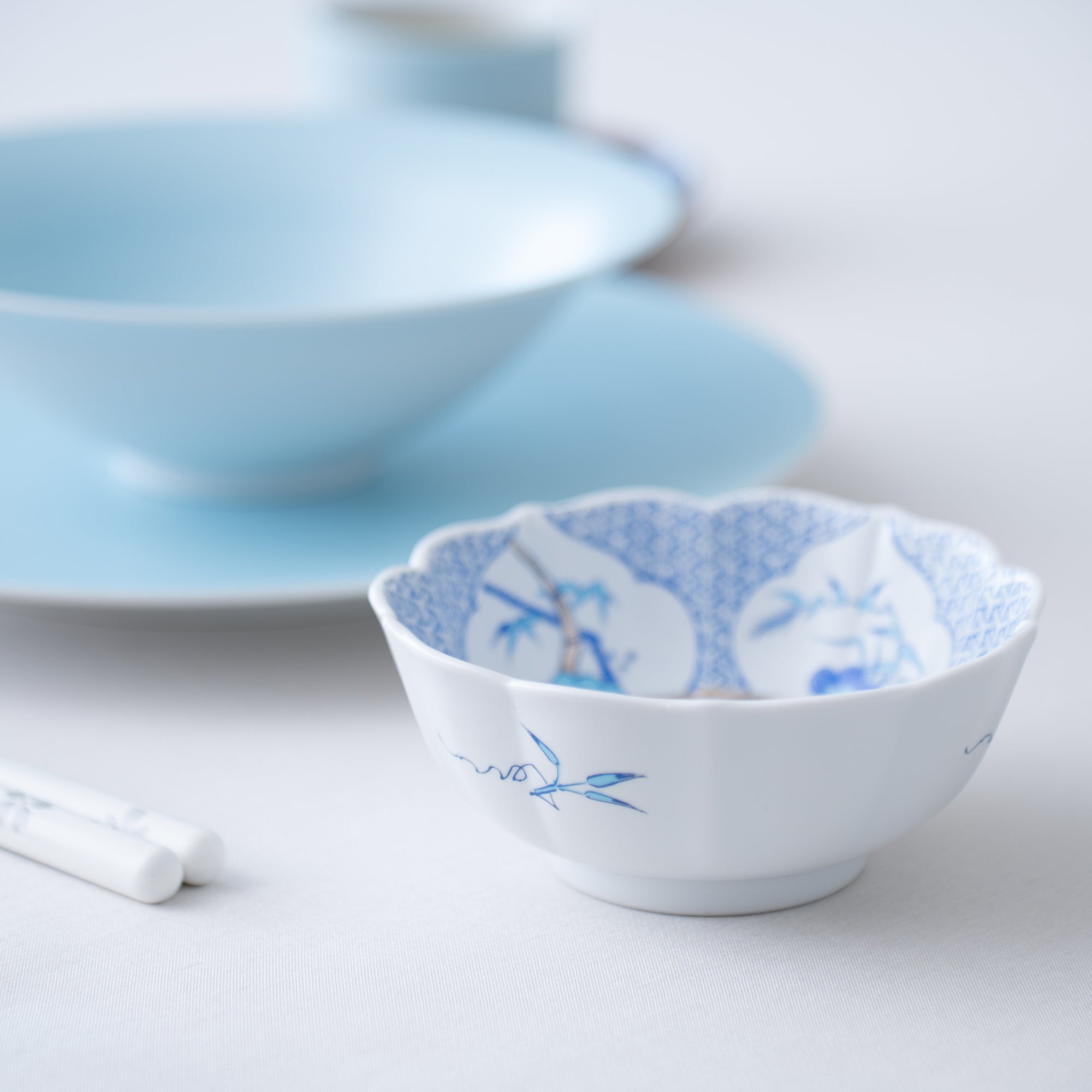 Arita Porcelain Lab Japan Blue Flower and Bird Kobachi Bowl - MUSUBI KILN - Quality Japanese Tableware and Gift