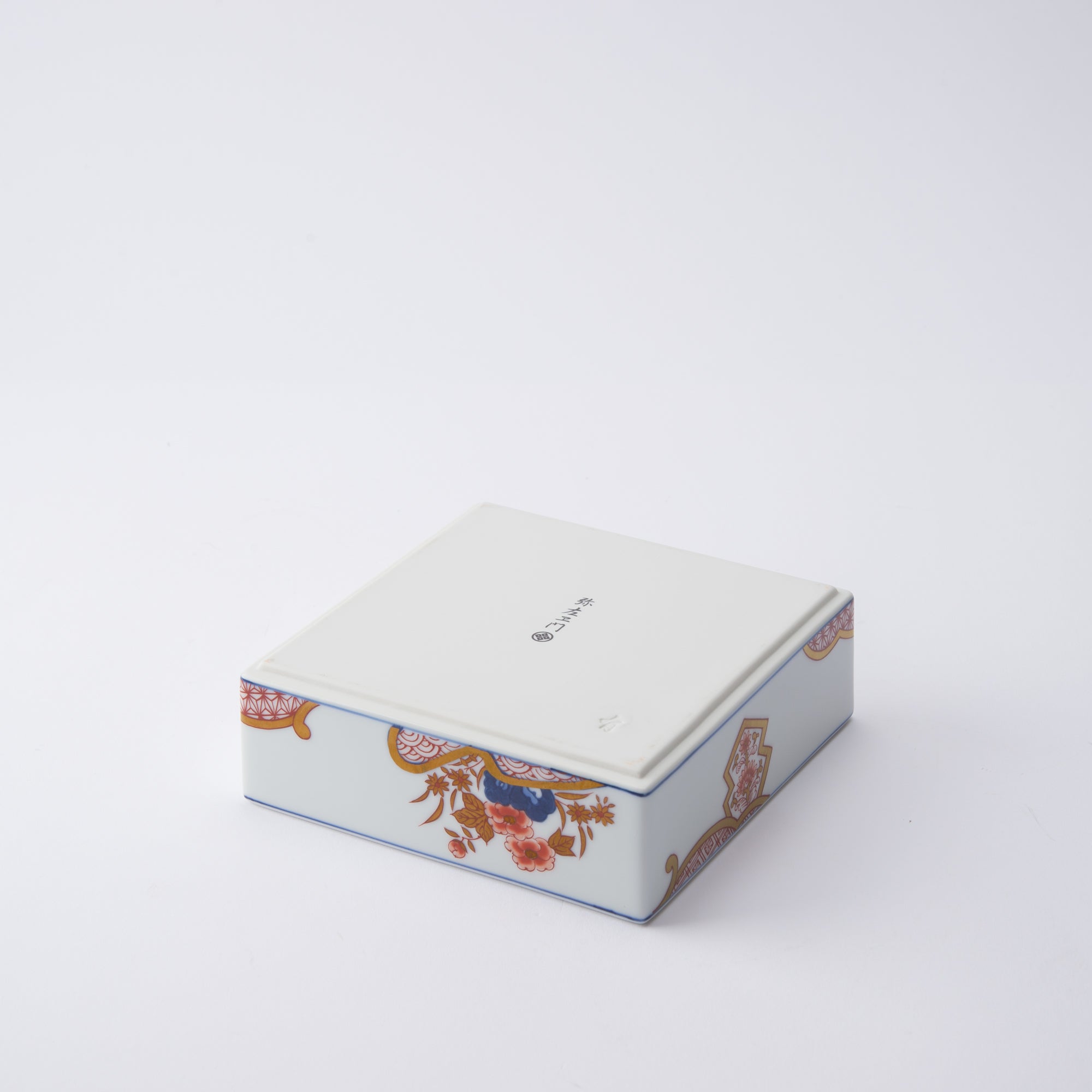 Arita Porcelain Lab Yazaemon Flowers and Waves Pattern Two Tiers Jubako Bento Box - MUSUBI KILN - Quality Japanese Tableware and Gift