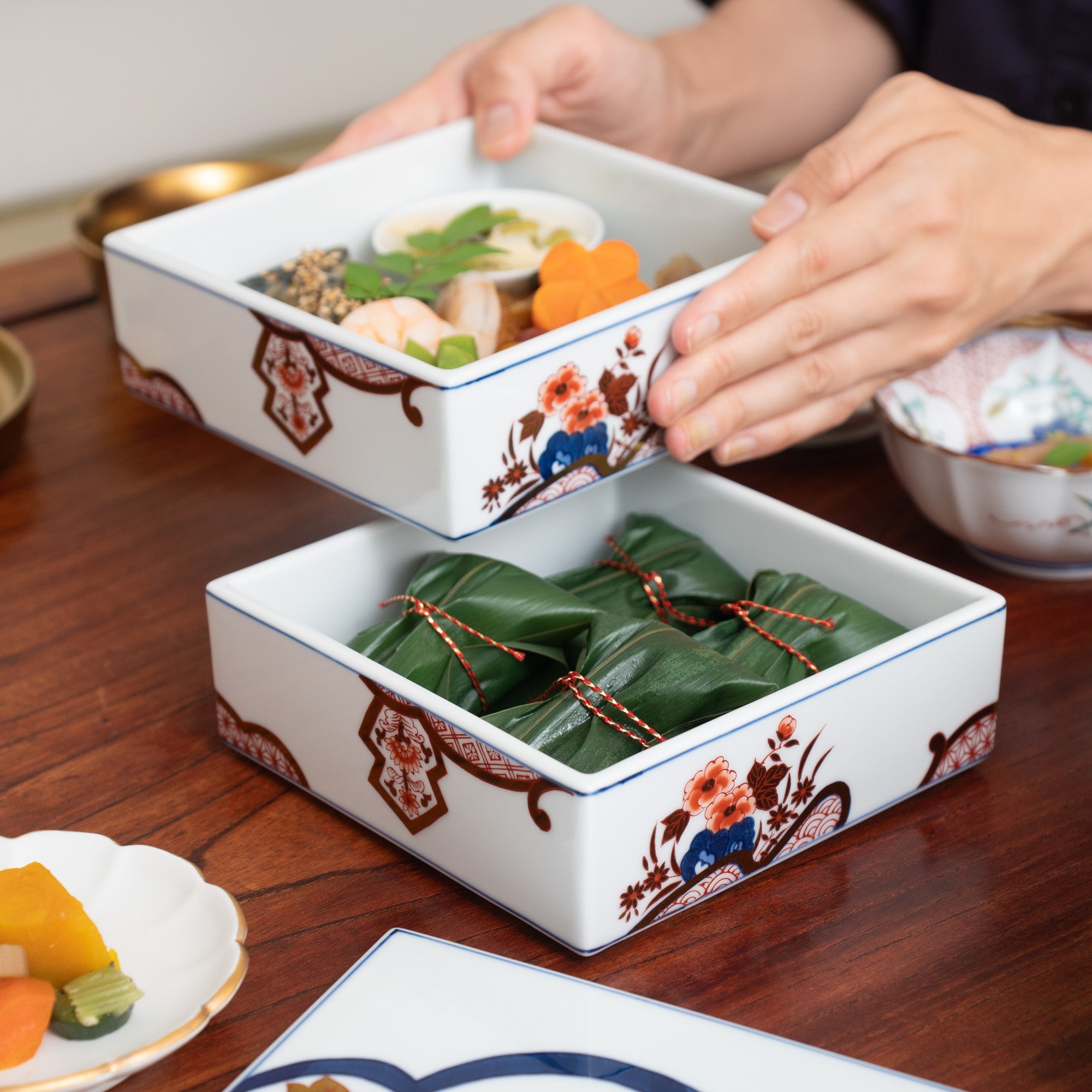 Arita Porcelain Lab Yazaemon Flowers and Waves Pattern Two Tiers Jubako Bento Box - MUSUBI KILN - Quality Japanese Tableware and Gift