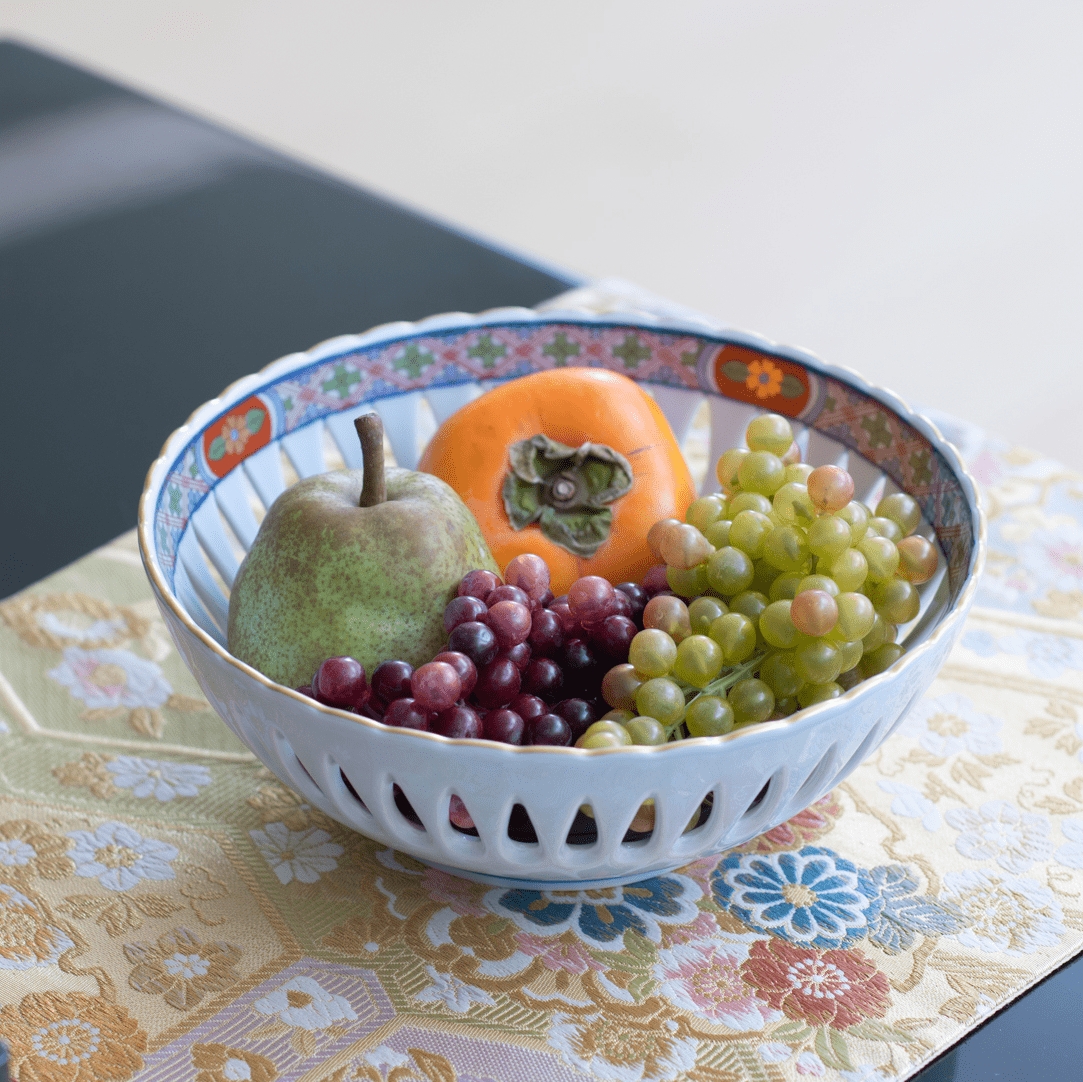 Arita Porcelain Lab Yazaemon Lace Cut Bowl - MUSUBI KILN - Quality Japanese Tableware and Gift