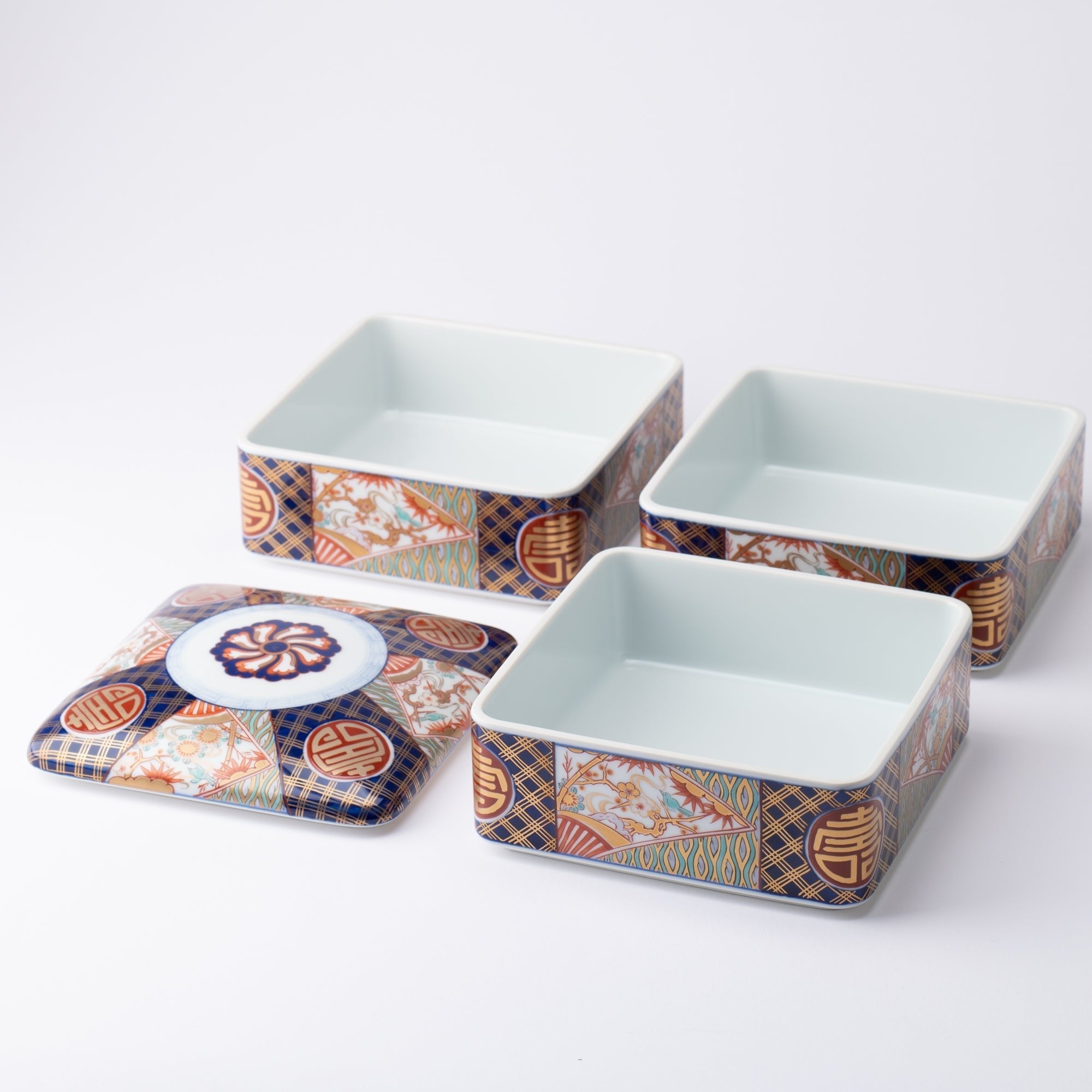 Arita Porcelain Lab Yazaemon Somenishiki "Kotobuki" Pattern Three - tier Food Box - MUSUBI KILN - Quality Japanese Tableware and Gift