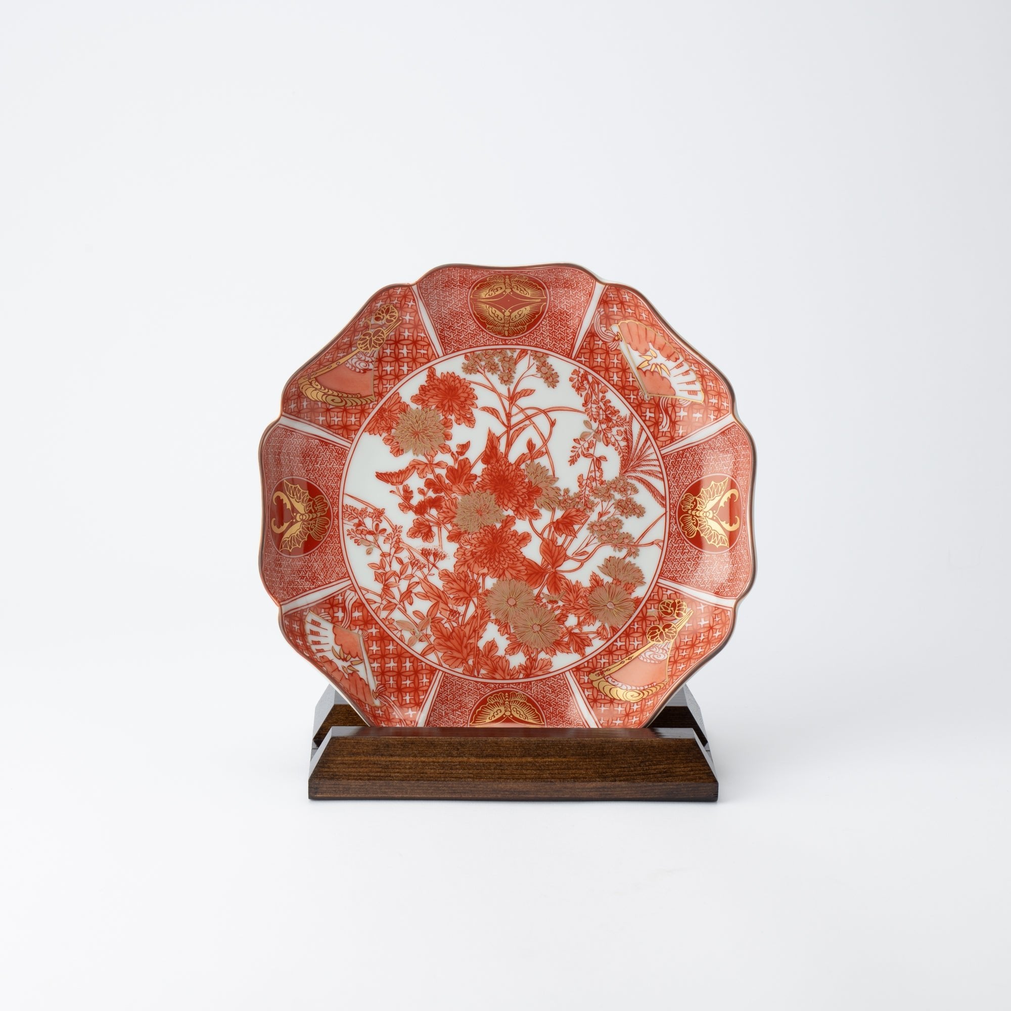 Art Styles of the Past IIdaya Akae Kutani Decorative Plate - MUSUBI KILN - Quality Japanese Tableware and Gift