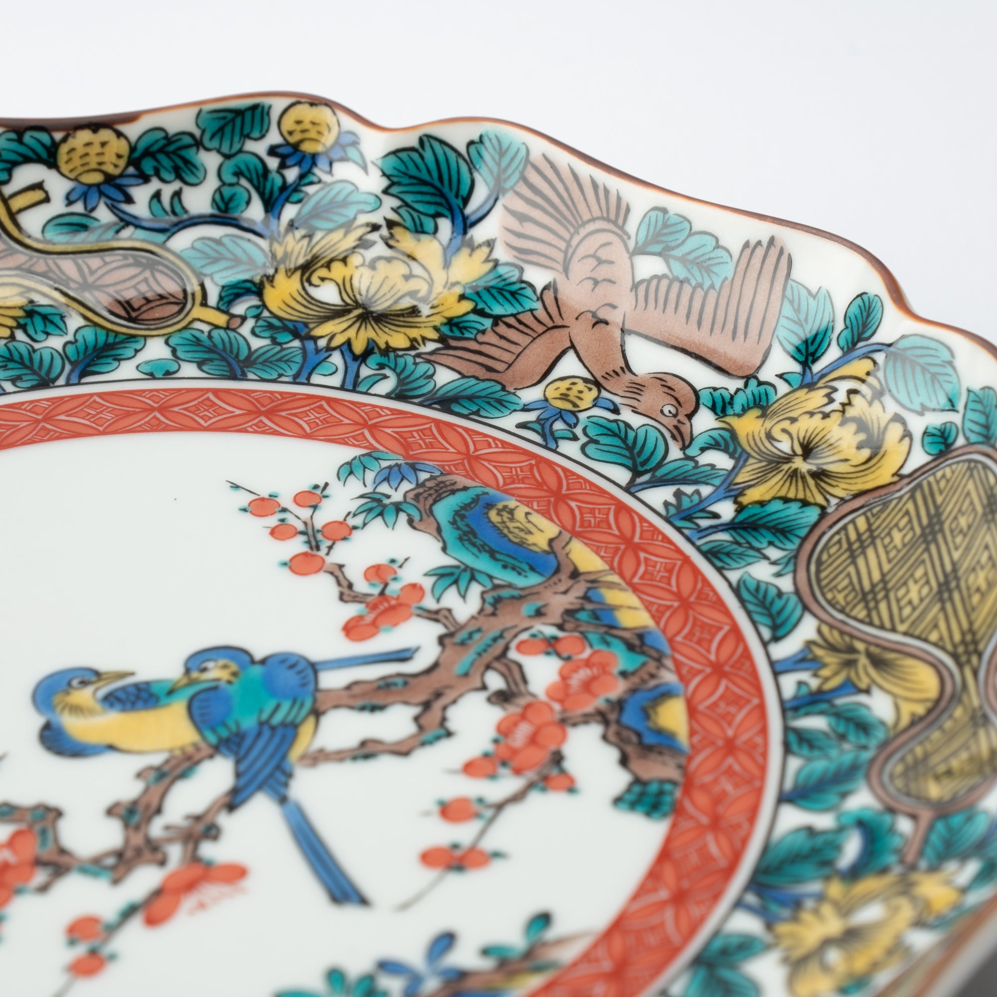 Art Styles of the Past Ko - Kutani Kutani Decorative Plate - MUSUBI KILN - Quality Japanese Tableware and Gift