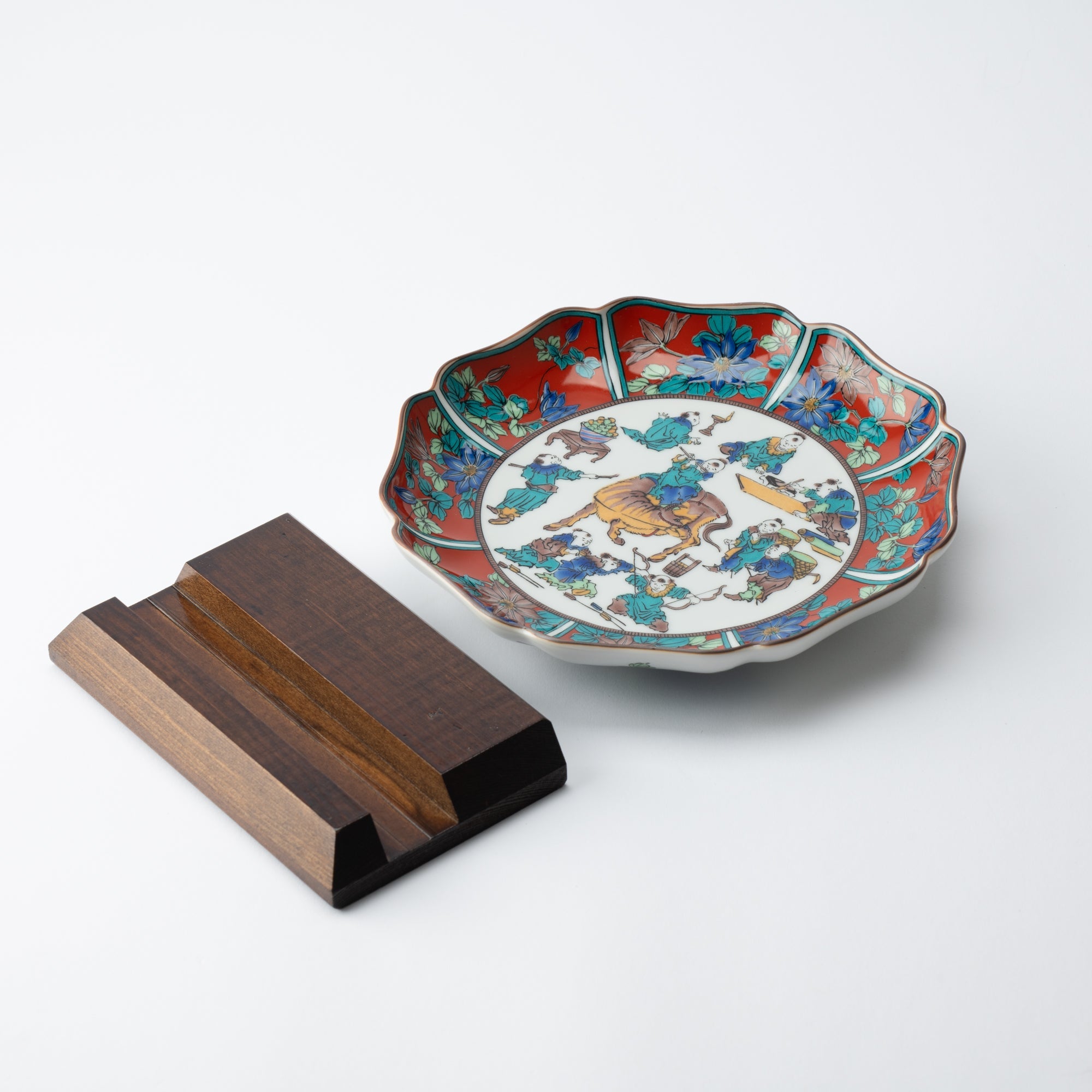 Art Styles of the Past Mokubei Kutani Decorative Plate - MUSUBI KILN - Quality Japanese Tableware and Gift