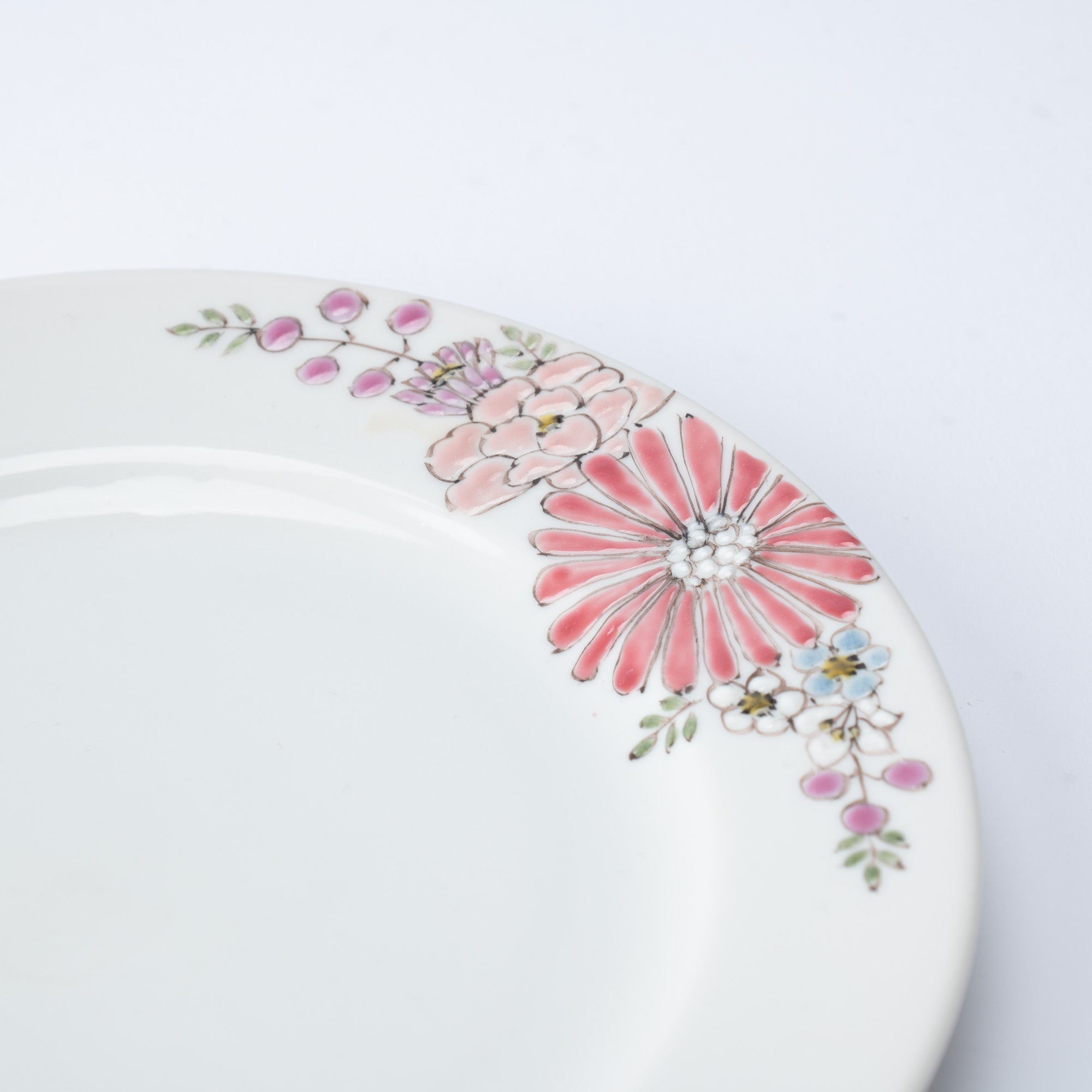 Atelier Yu Brilliant Flower Kutani Round Plate - MUSUBI KILN - Quality Japanese Tableware and Gift