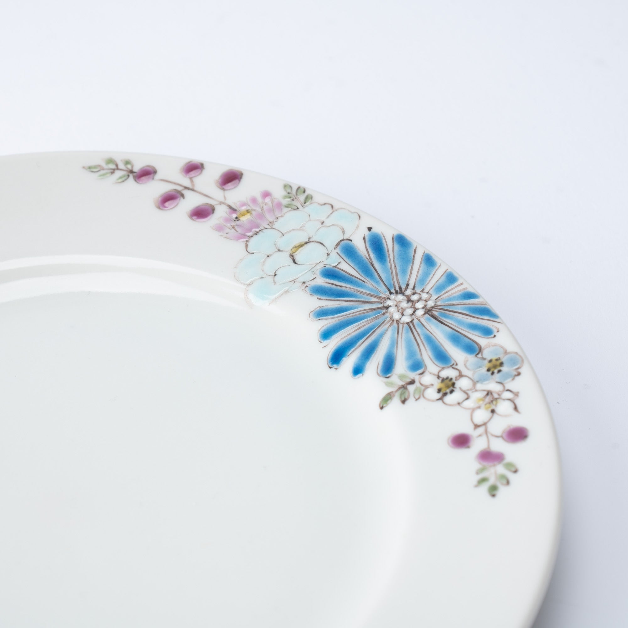 Atelier Yu Brilliant Flower Kutani Round Plate - MUSUBI KILN - Quality Japanese Tableware and Gift