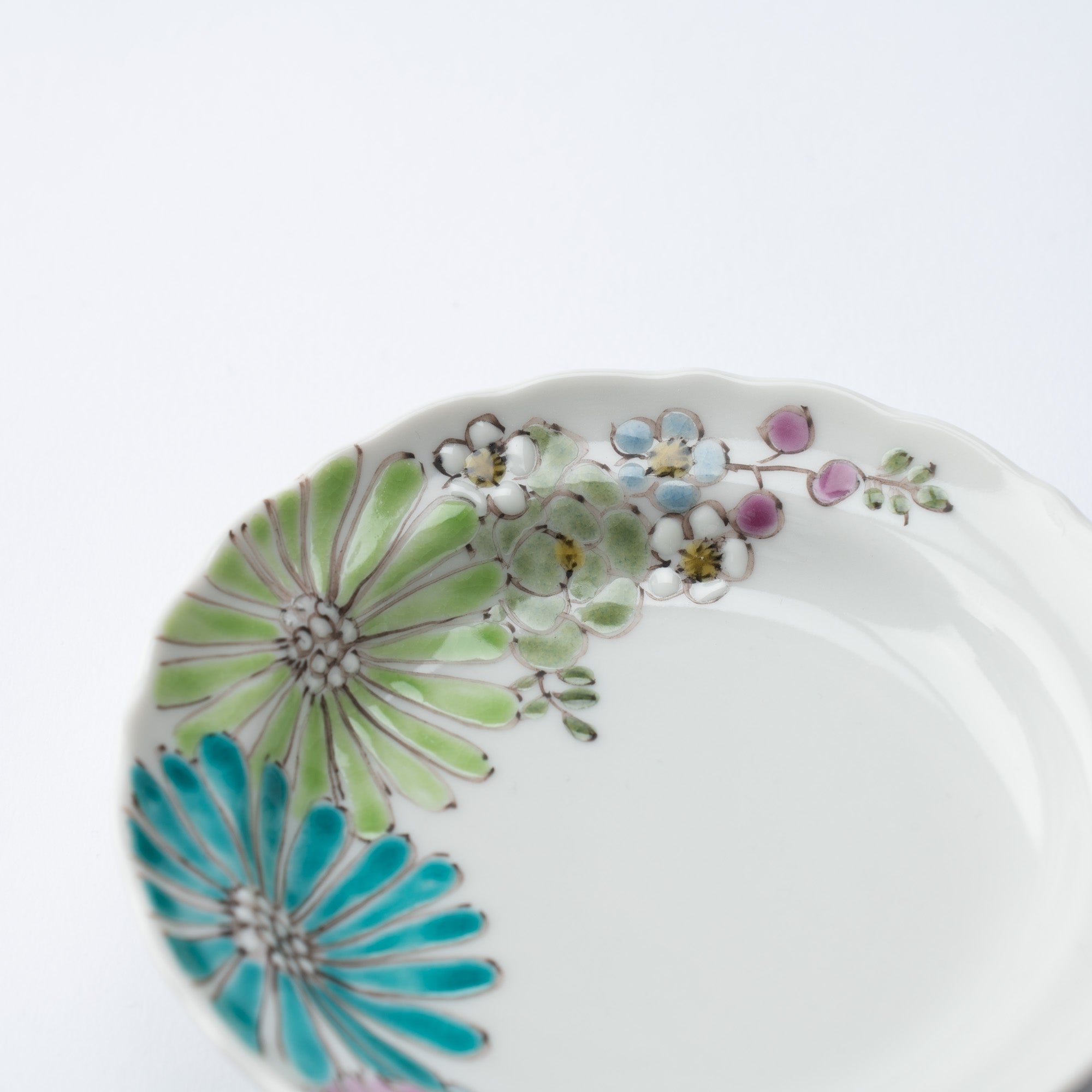 Atelier Yu Brilliant Flower Kutani Sauce Plate - MUSUBI KILN - Quality Japanese Tableware and Gift