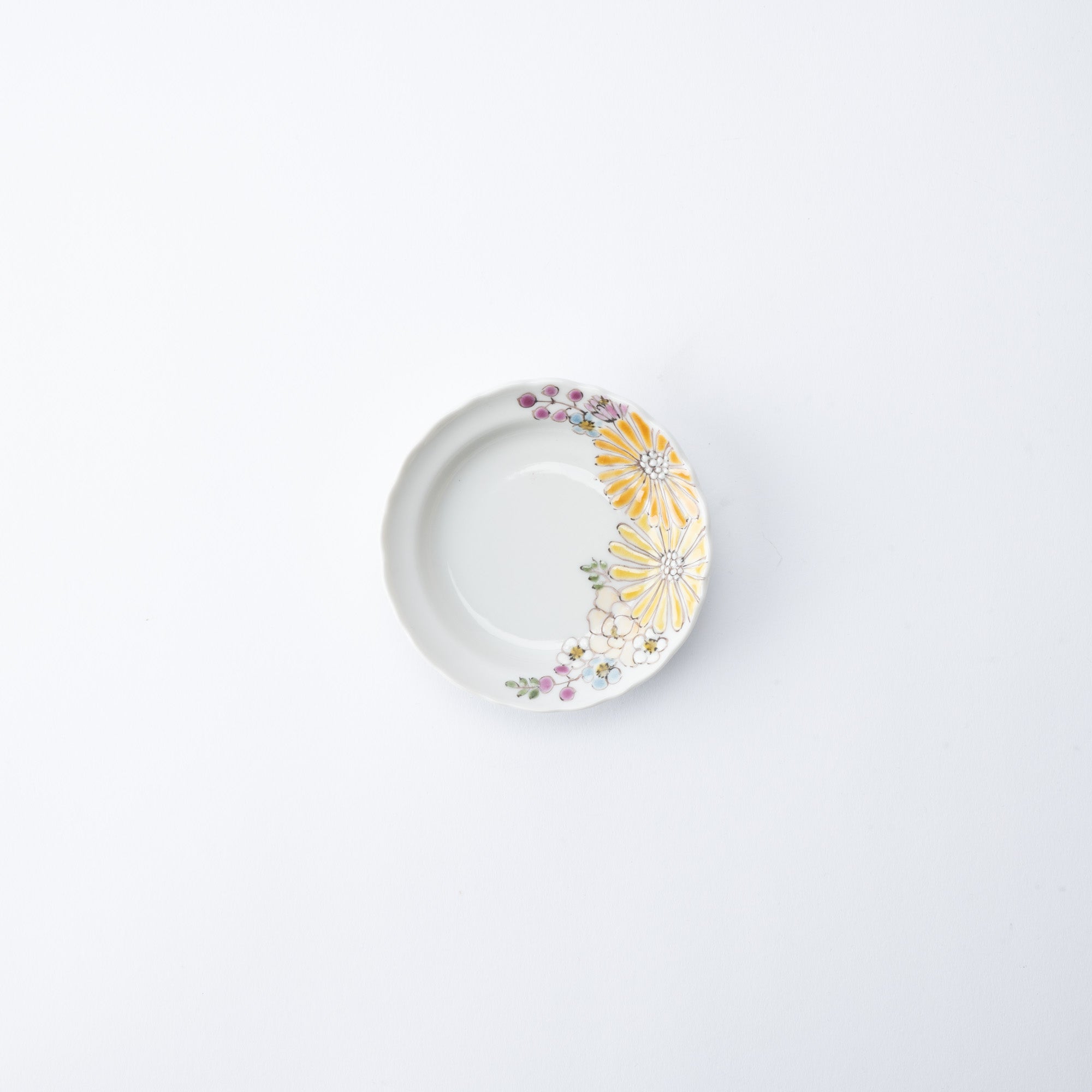 Atelier Yu Brilliant Flower Kutani Sauce Plate - MUSUBI KILN - Quality Japanese Tableware and Gift